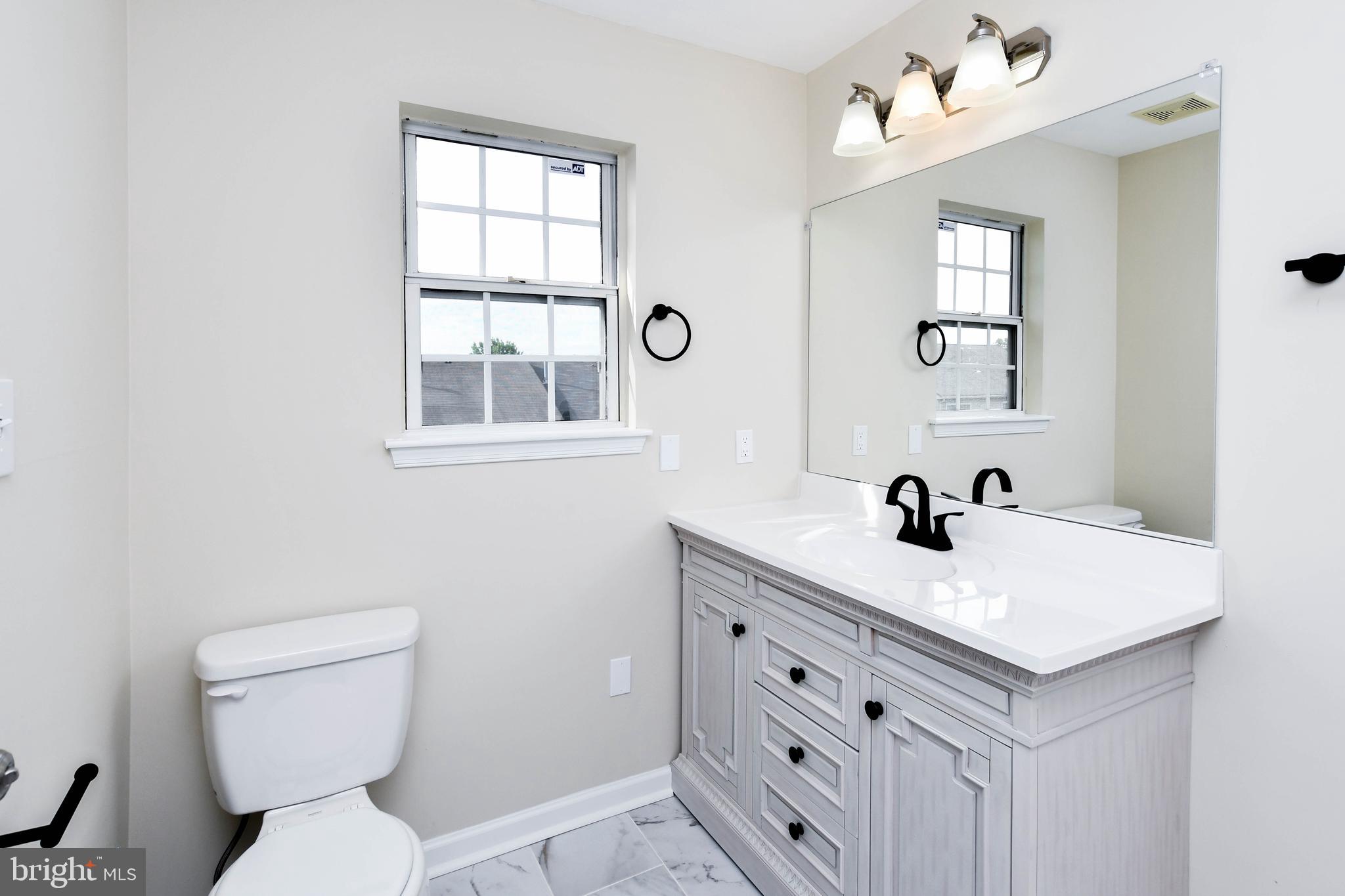 YORKSHIRE KNOLLS - Residential