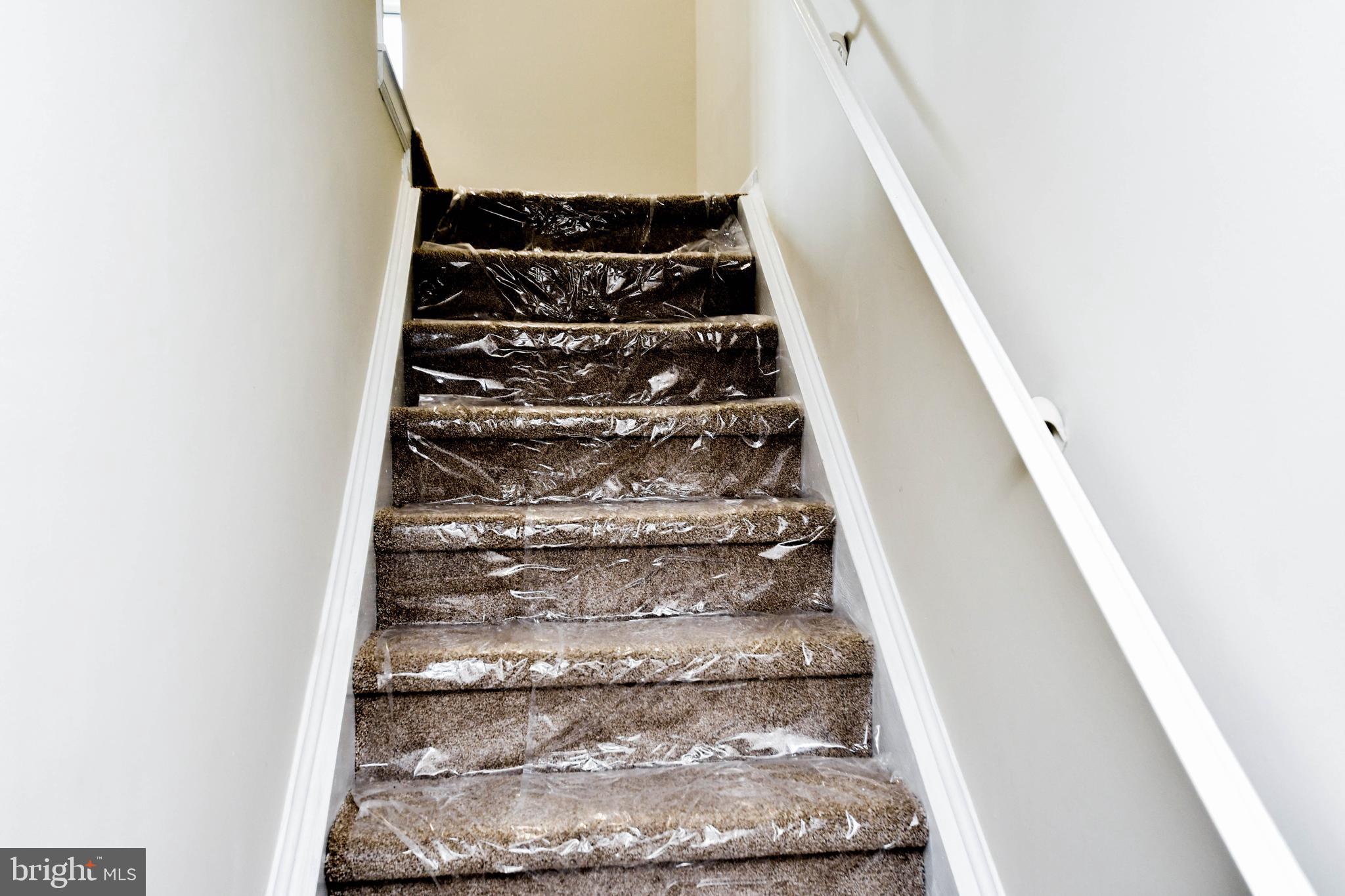 YORKSHIRE KNOLLS - Residential