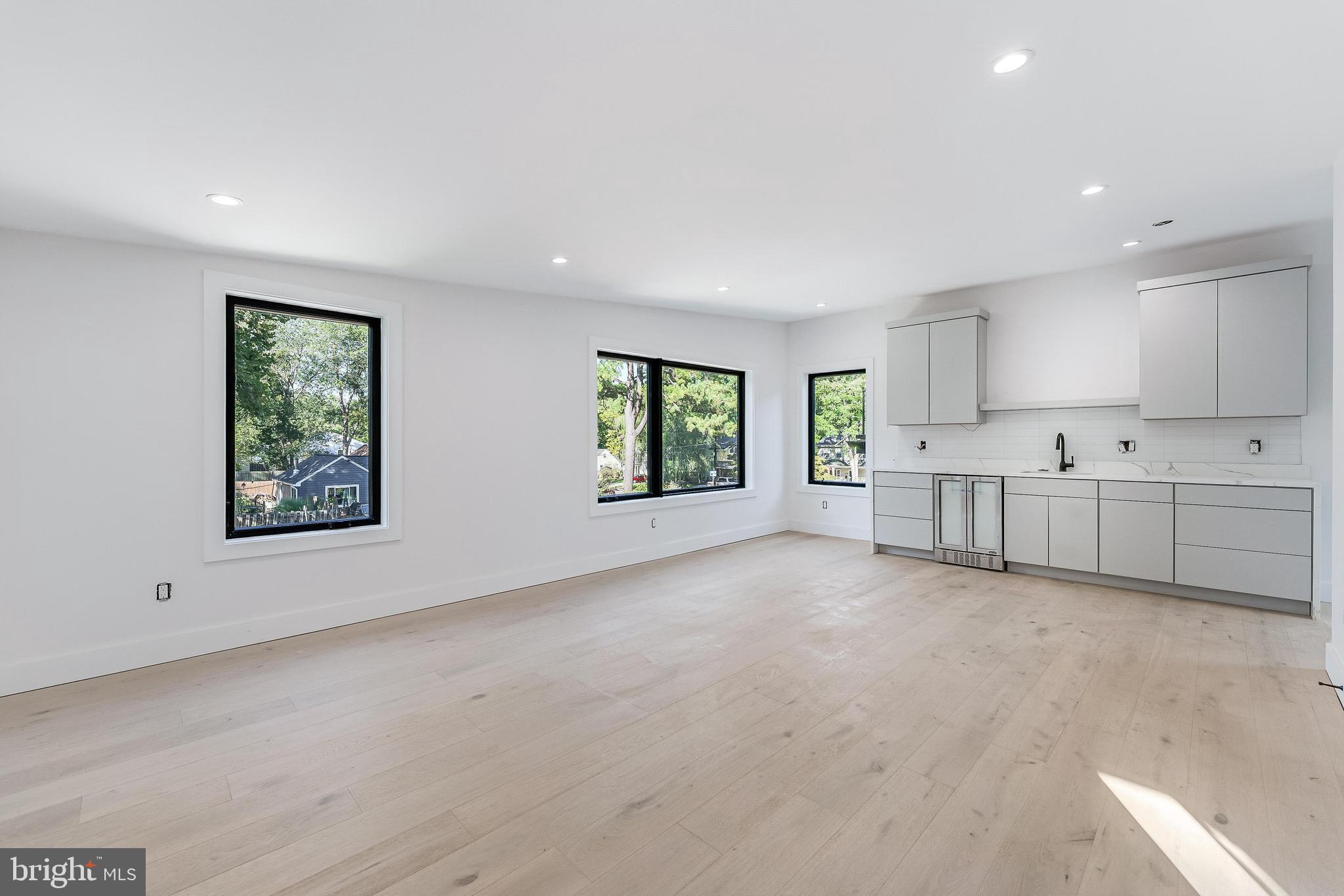 BEL AIR - Residential