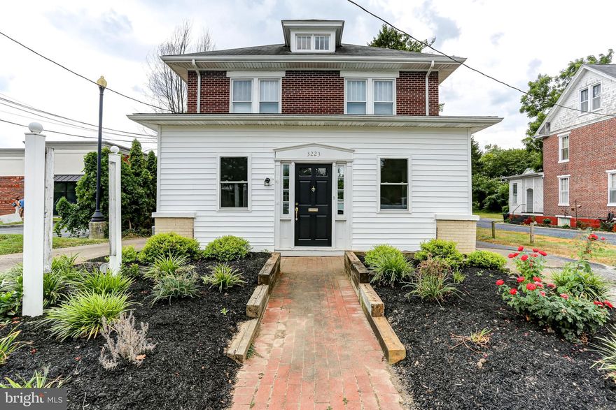 This two-bedroom, one-bathroom apartment is located on the first floor and offers both comfort and convenience. Filled with natural light from its many windows, the space features hardwood floors throughout with a unique front entrance. Situated within walking distance to a variety of shops and local businesses, it also provides easy access to major roadways, making it an ideal choice for commuters.