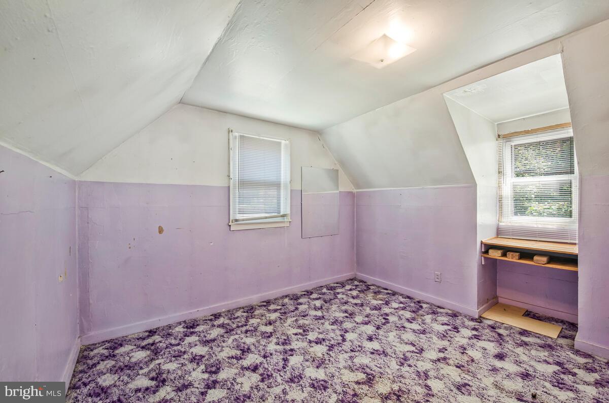 WASHINGTON SUBURBAN HOME - Residential