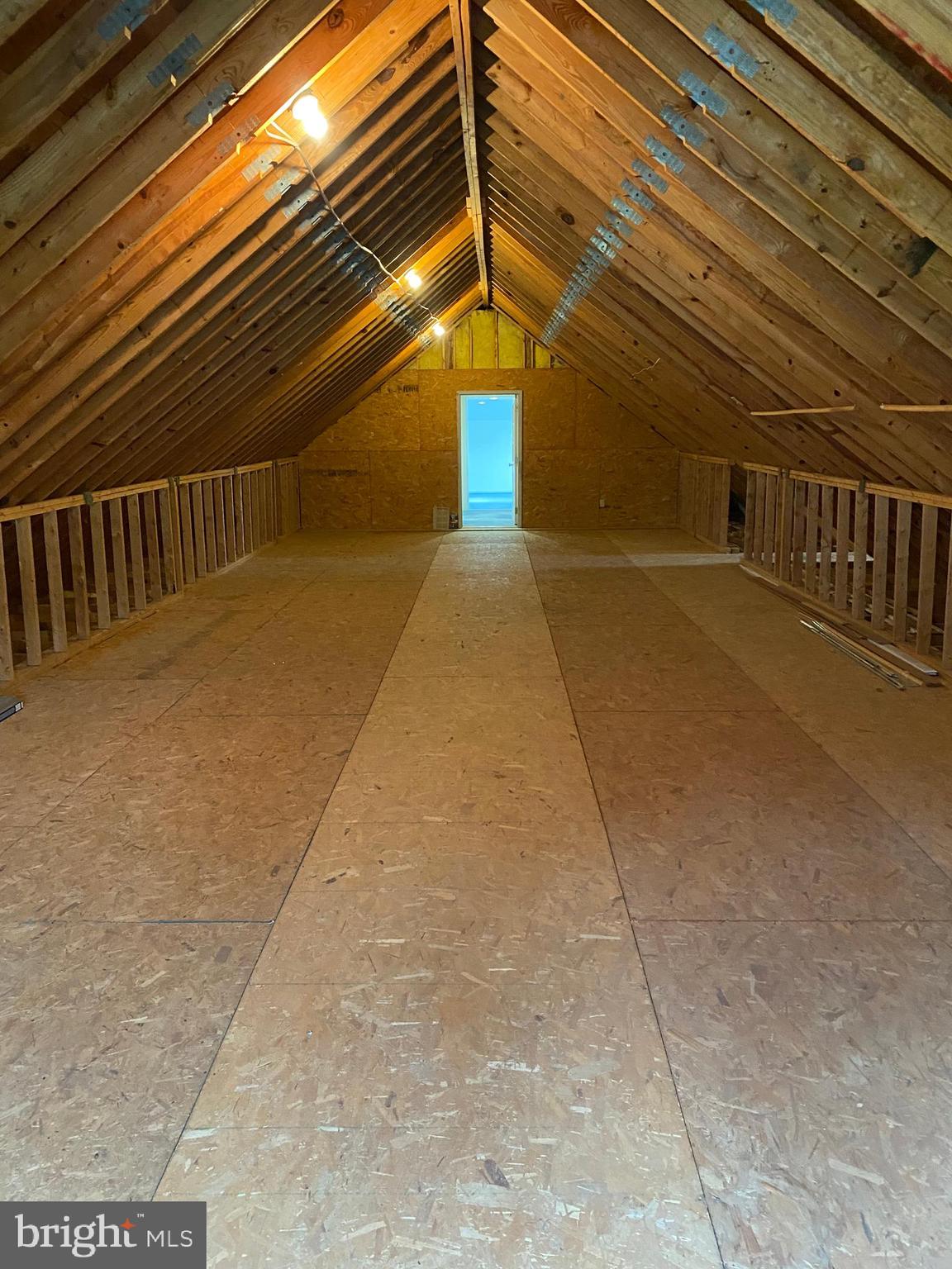 EDGEVIEW - Residential