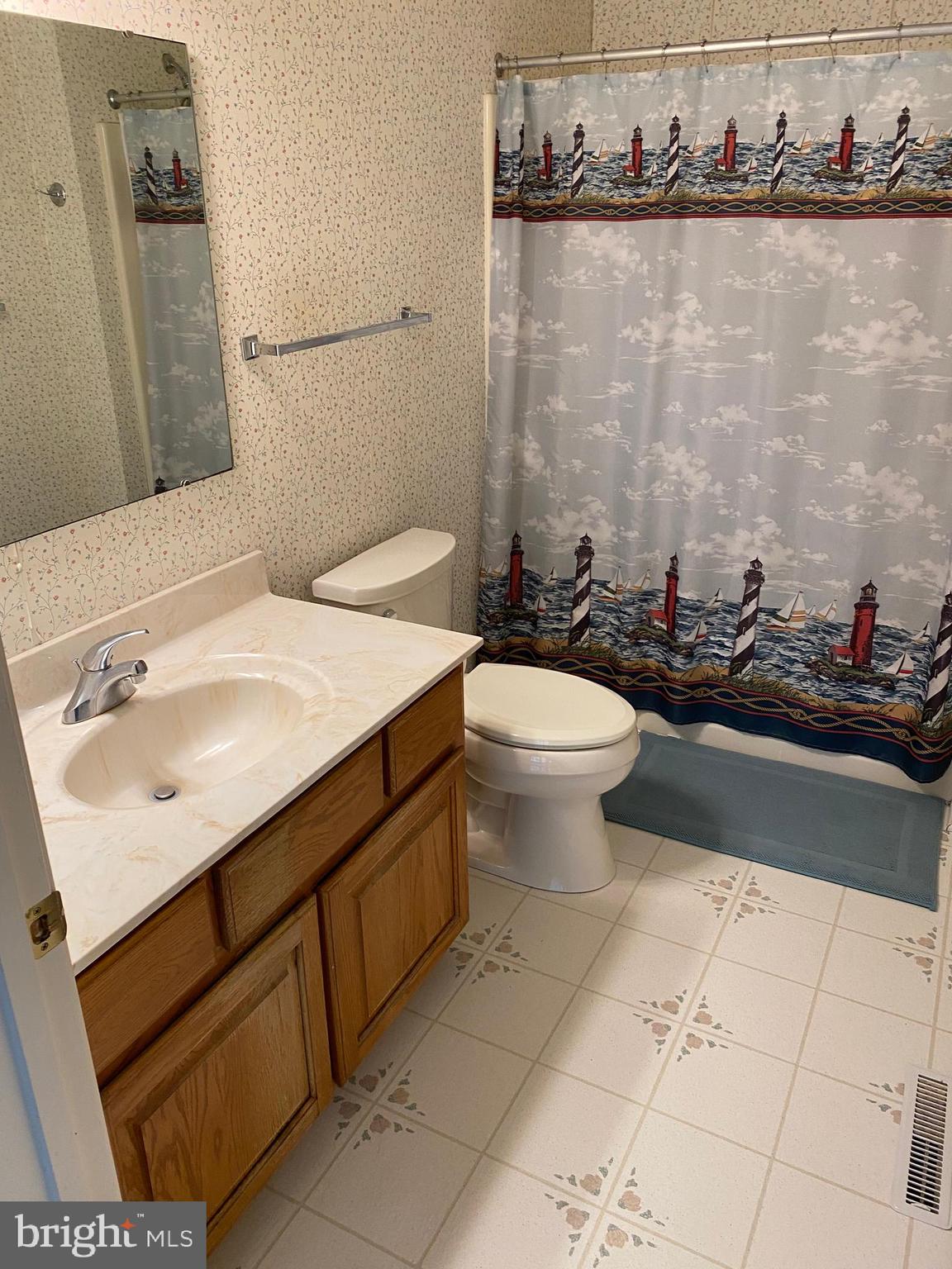 EDGEVIEW - Residential