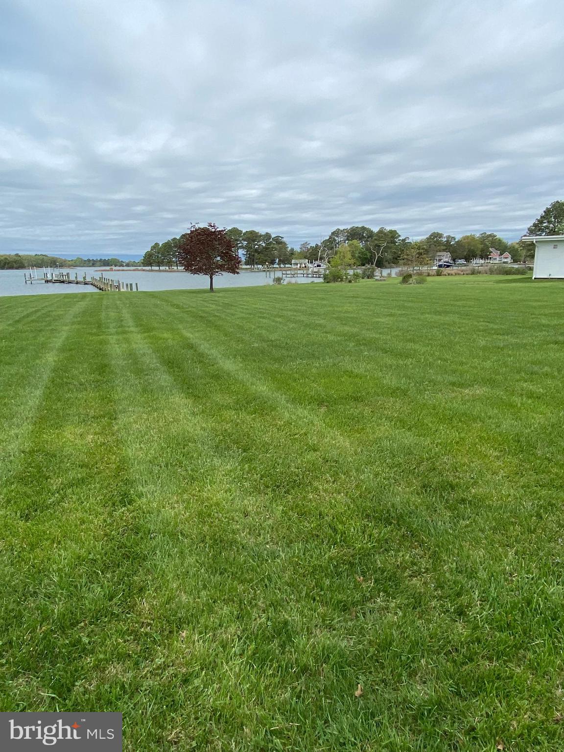 EDGEVIEW - Residential