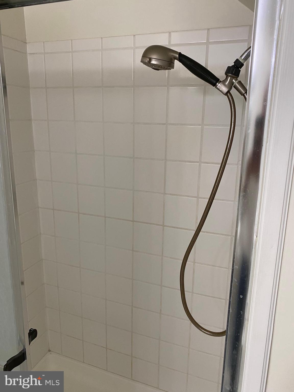 EDGEVIEW - Residential