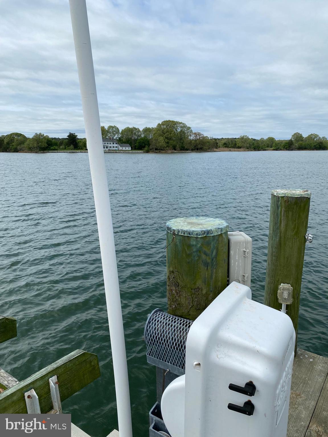 EDGEVIEW - Residential