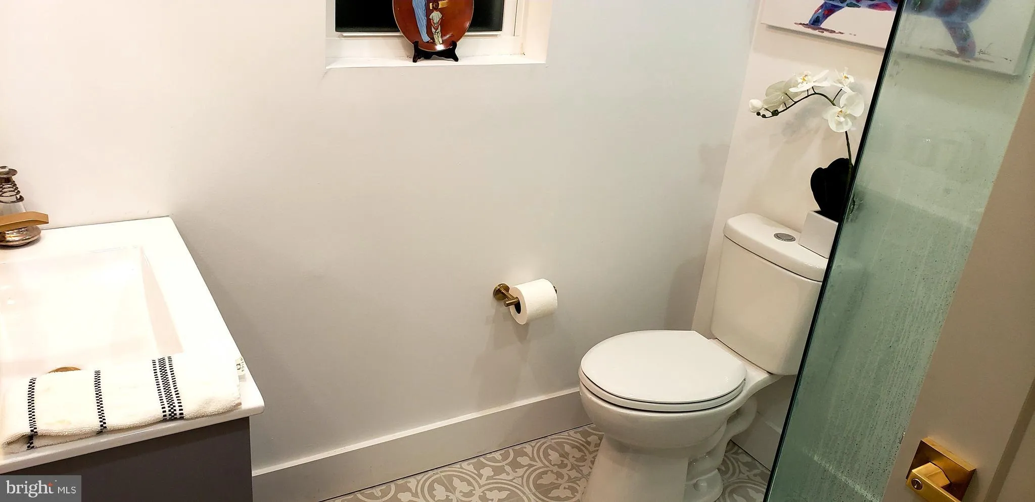 Philadelphia, Pennsylvania 19147, United States, 2 Bedrooms Bedrooms, ,2 BathroomsBathrooms,Residential,Active,9411