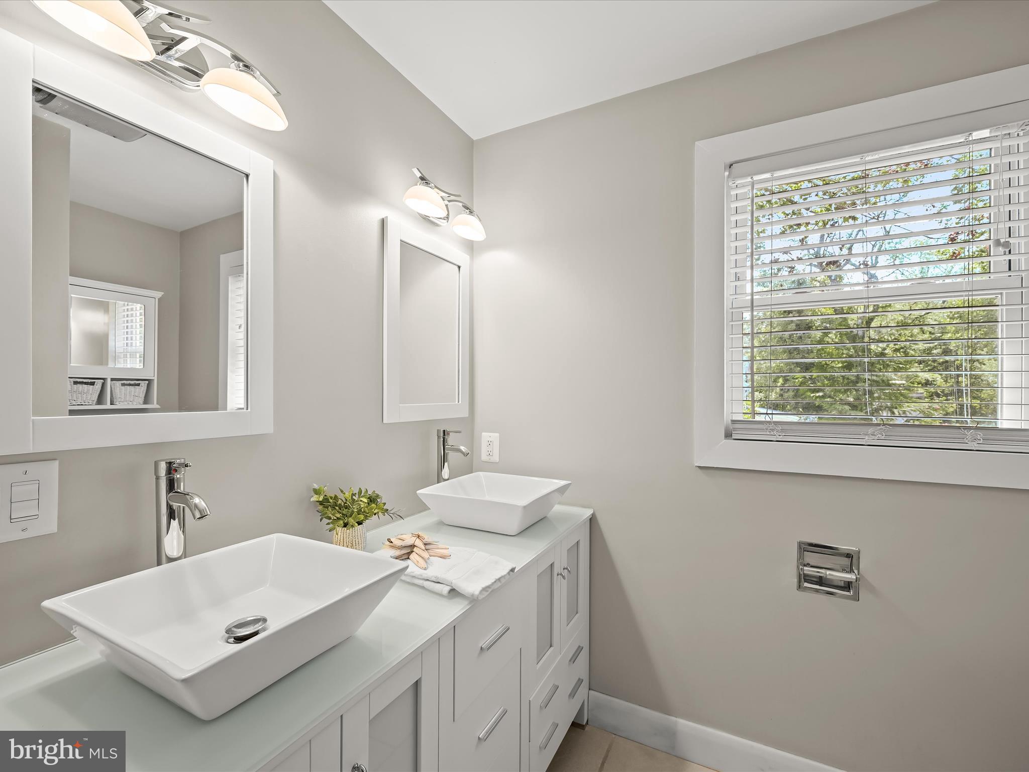 NORTH SHORE - Residential