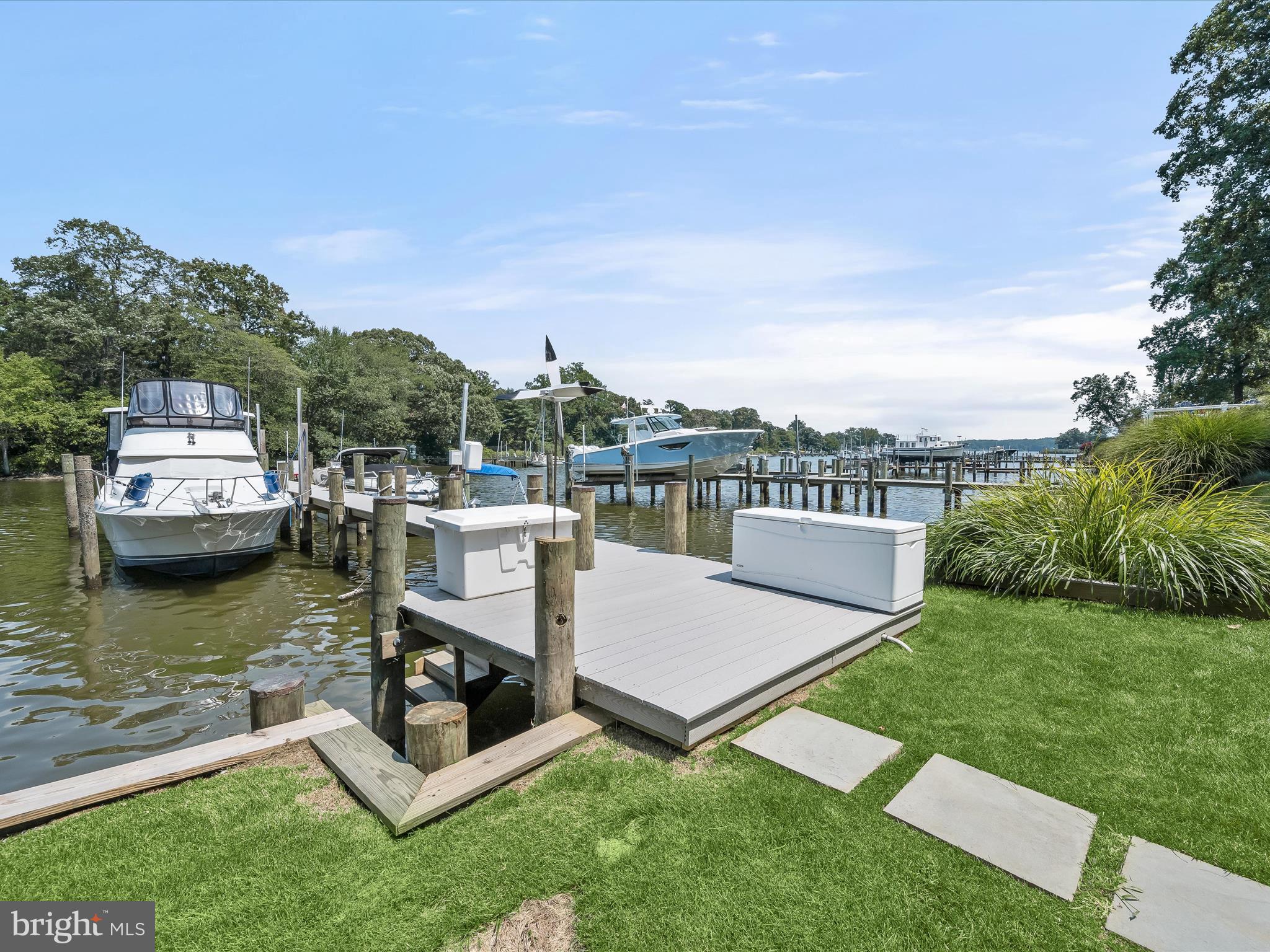 NORTH SHORE - Residential