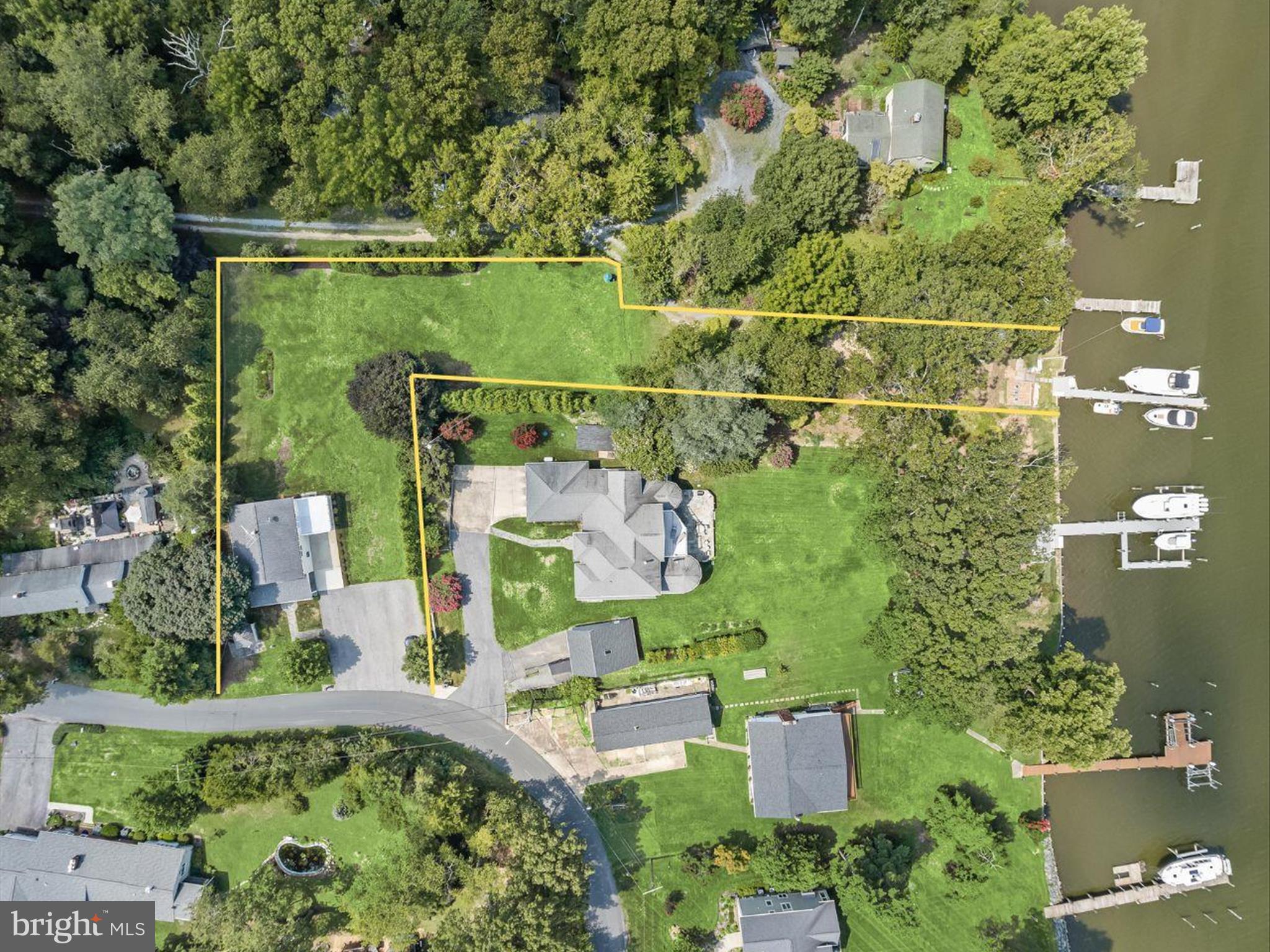 NORTH SHORE - Residential