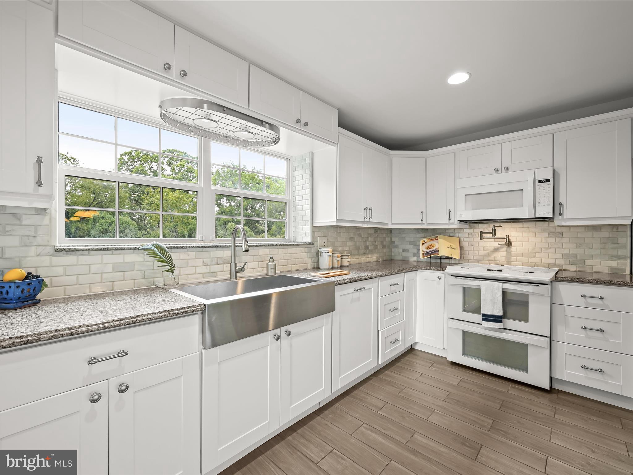 NORTH SHORE - Residential