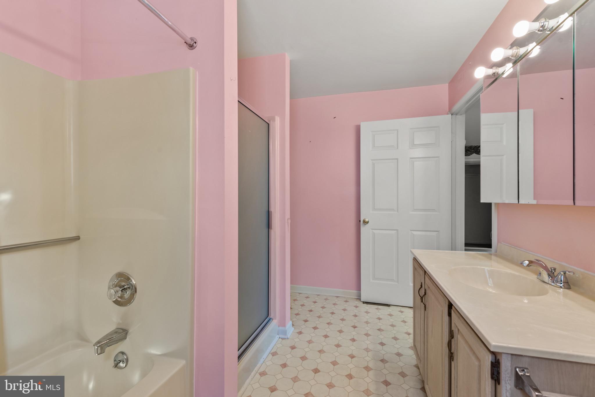 PARKVILLE - Residential