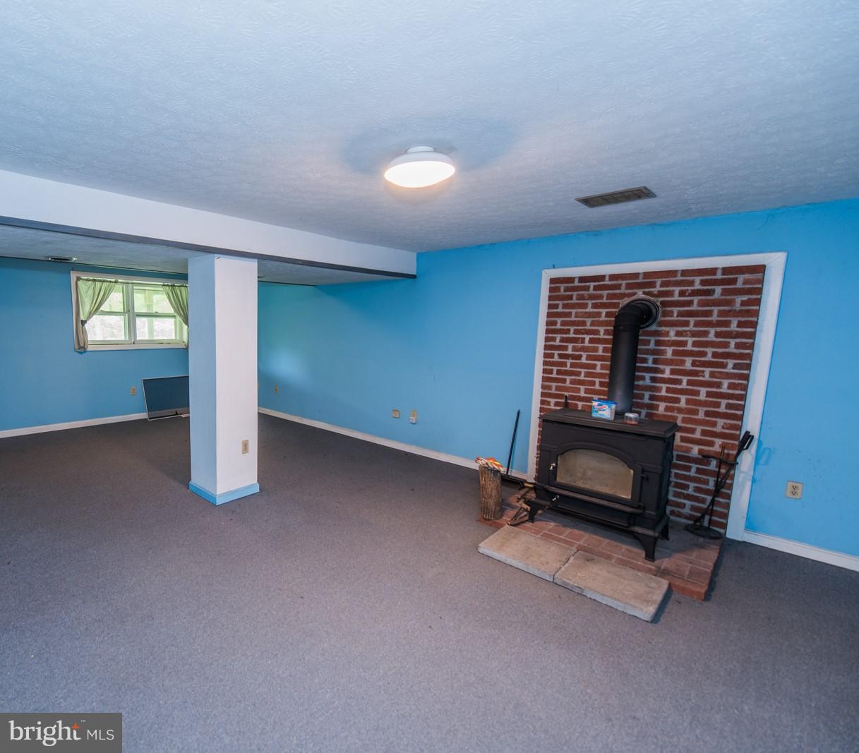 FAIRVIEW ESTATES - Residential