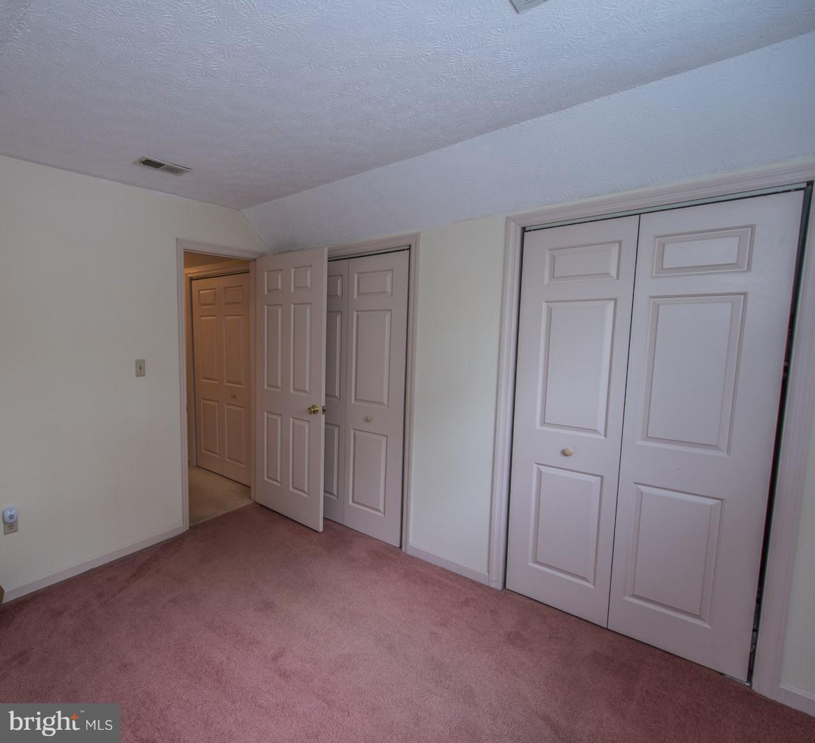 FAIRVIEW ESTATES - Residential