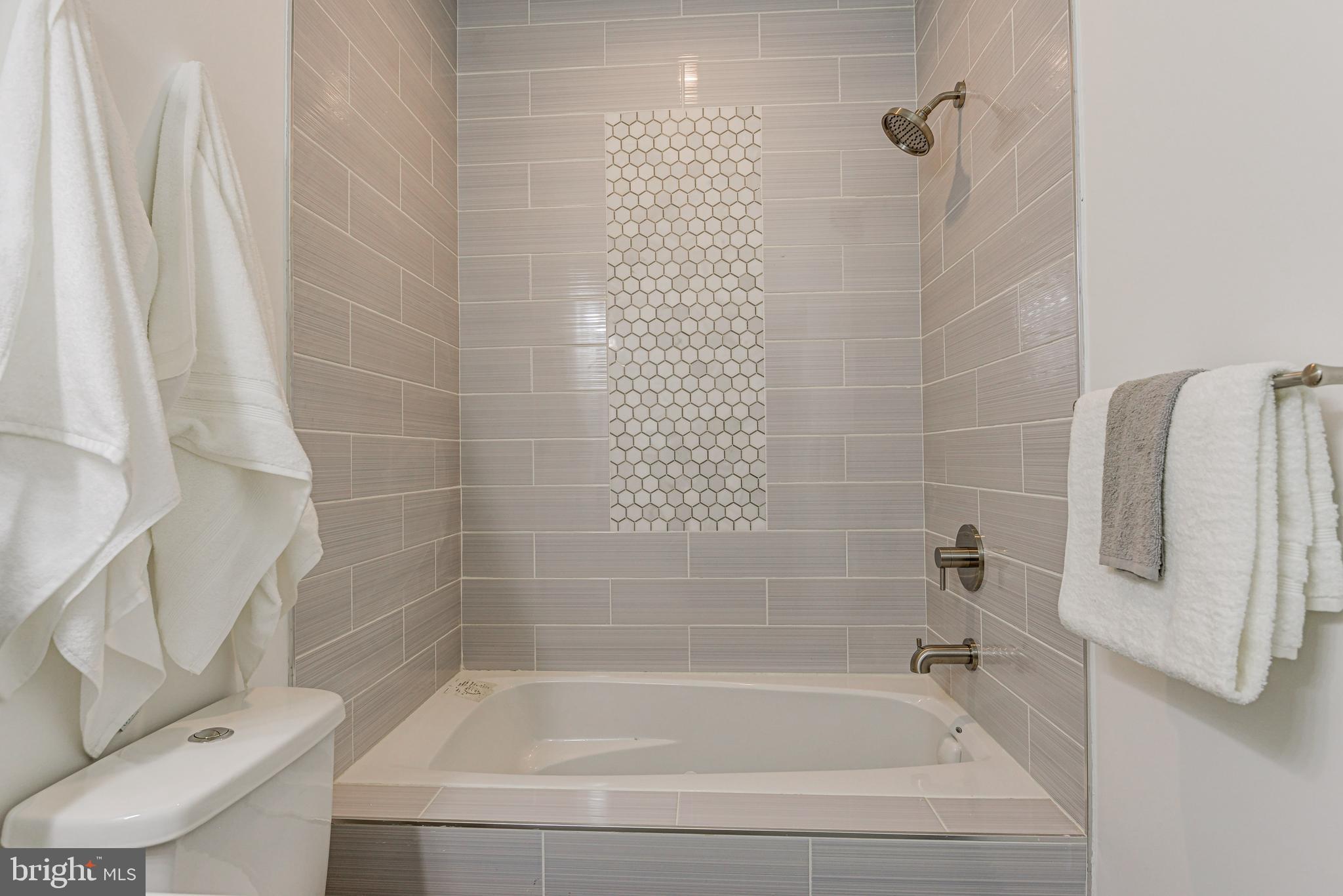 FOREST PARK - Residential