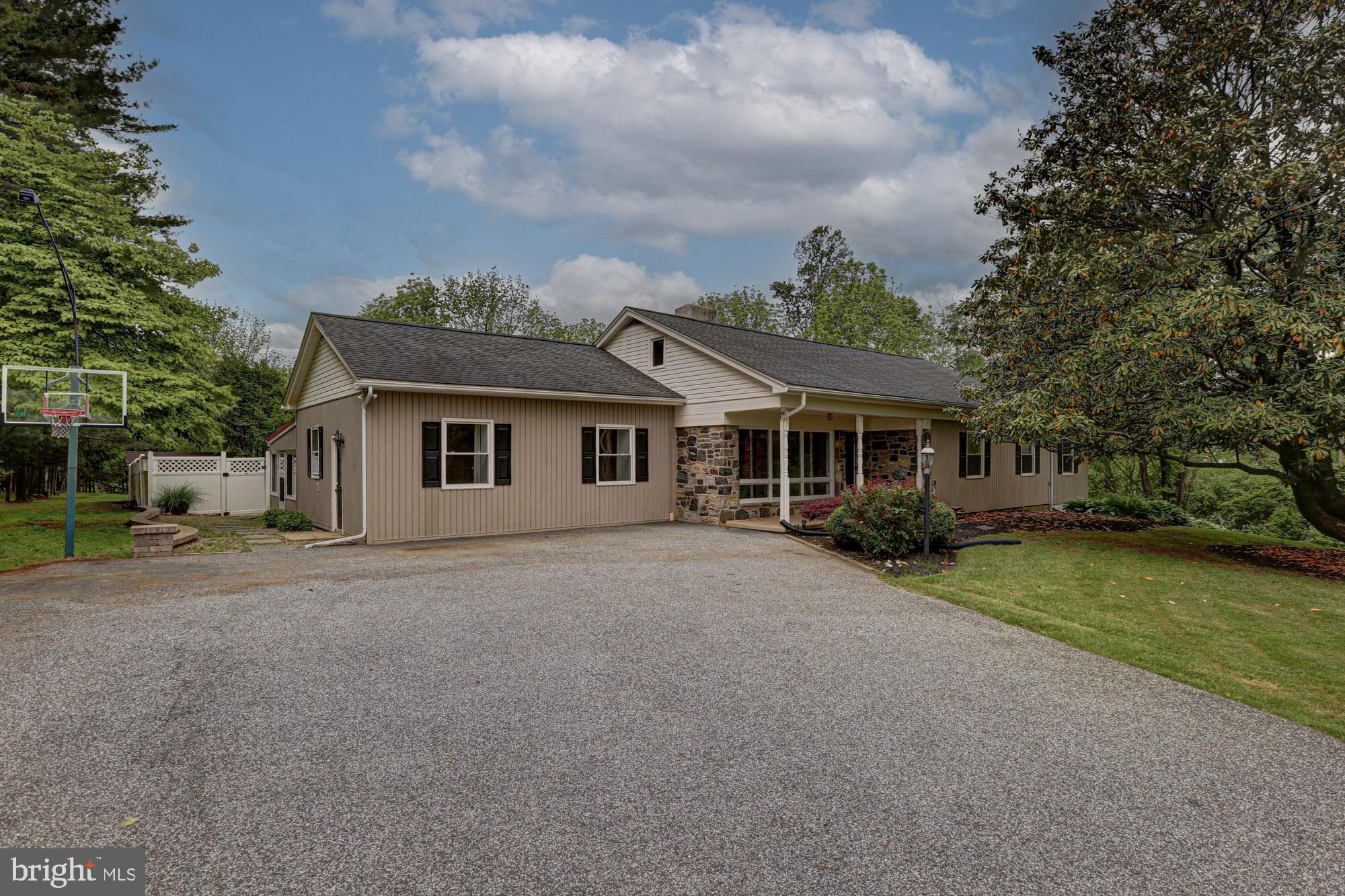 228 SCHOOLHOUSE ROAD