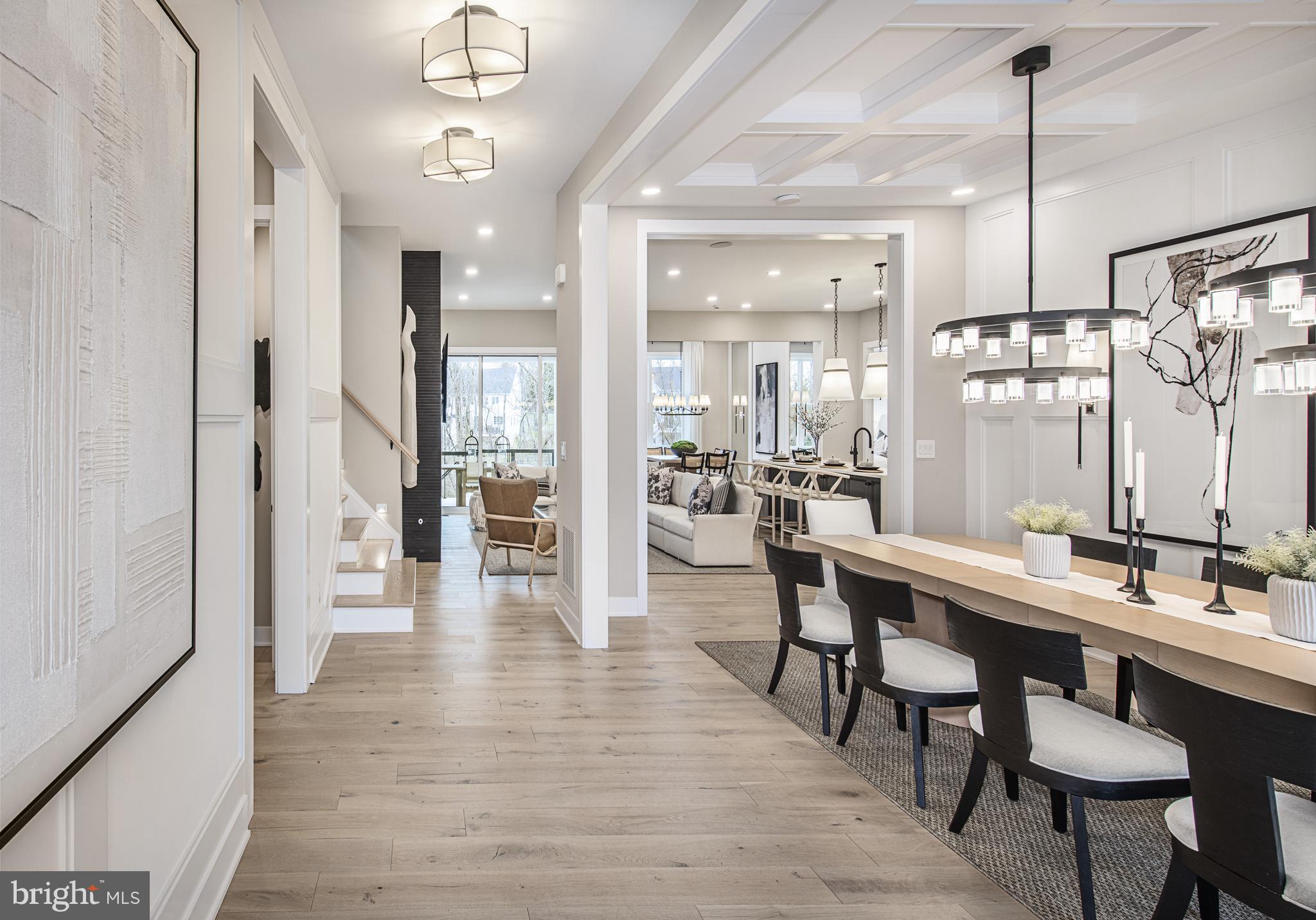 BRETON HILL - Residential