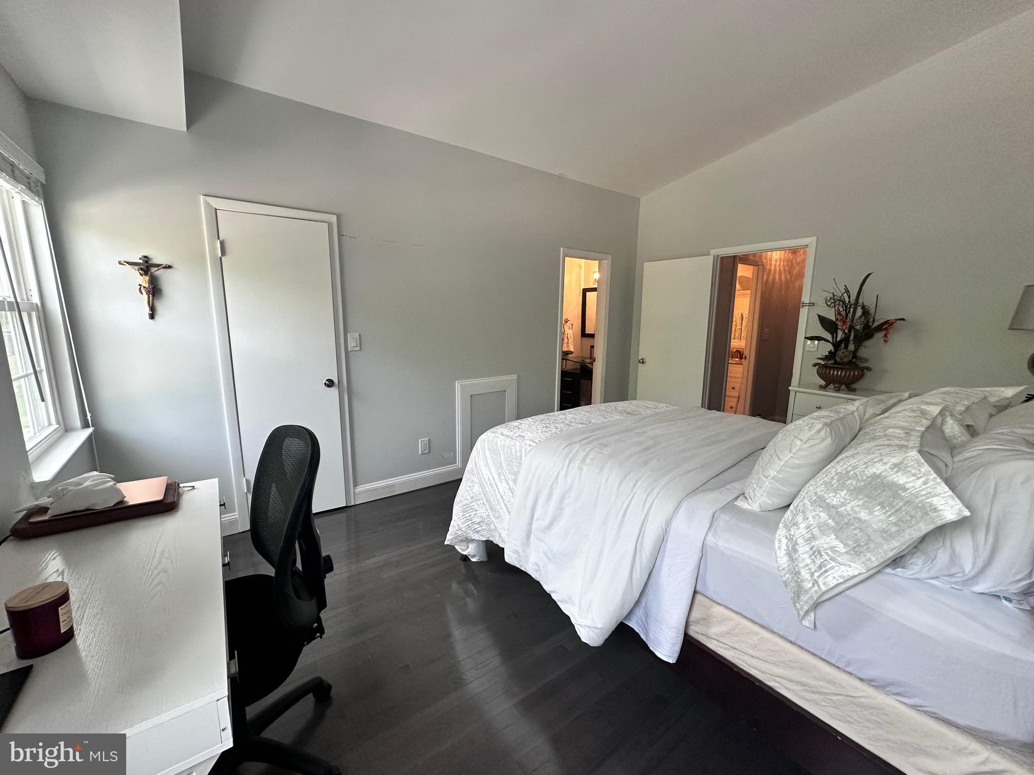 GREENFIELD COMMONS - Residential Lease