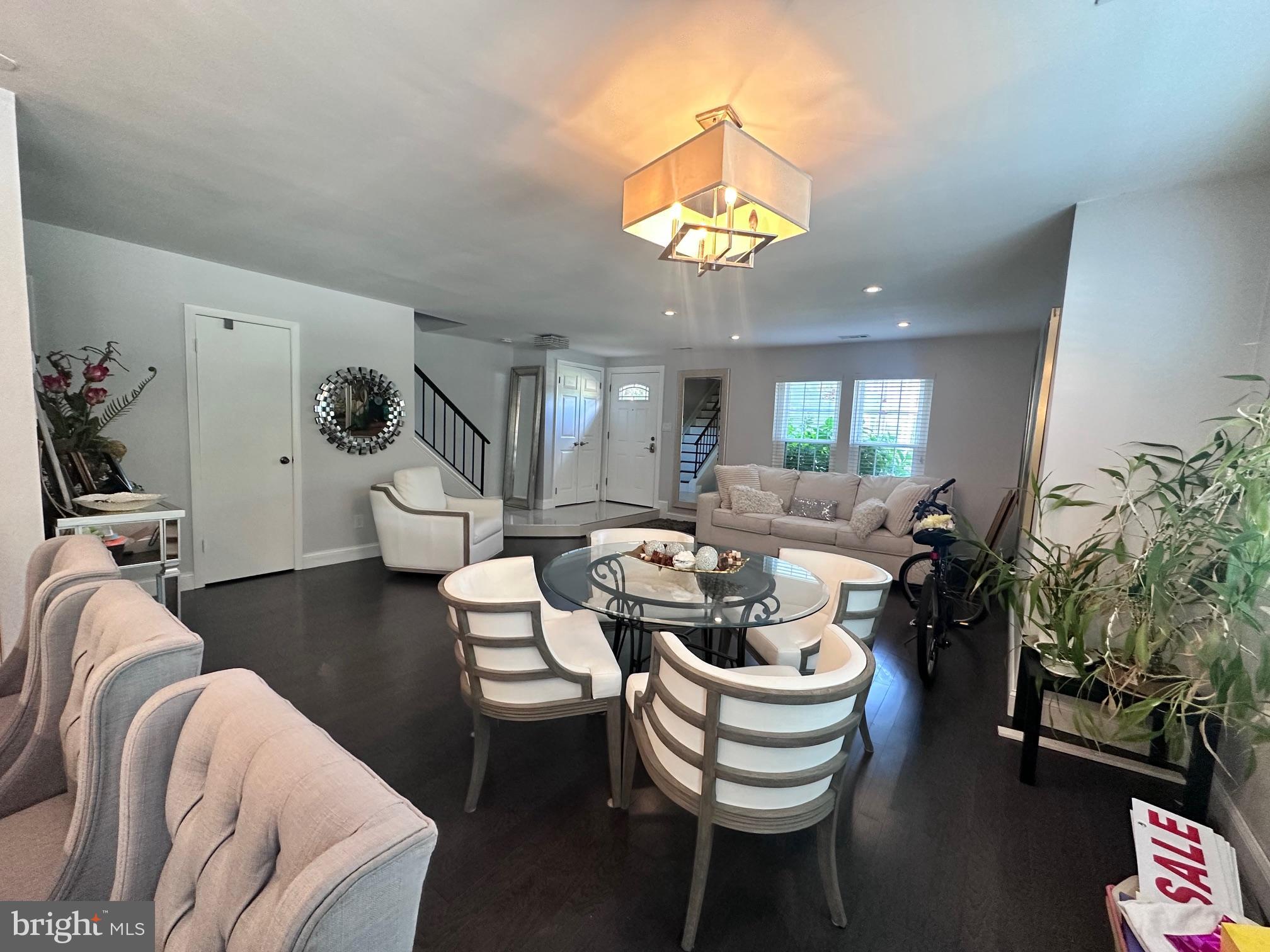 GREENFIELD COMMONS - Residential Lease