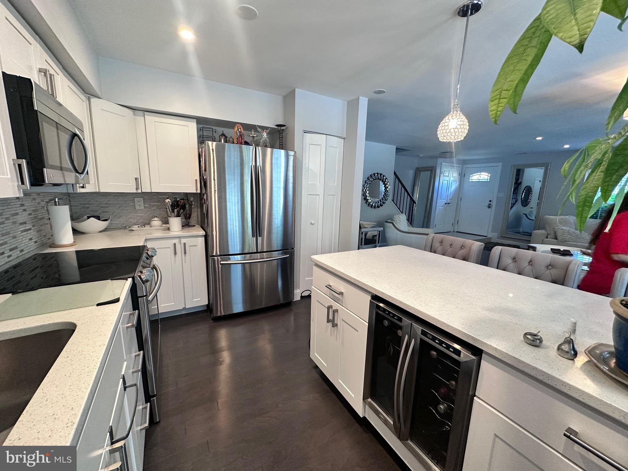 GREENFIELD COMMONS - Residential Lease