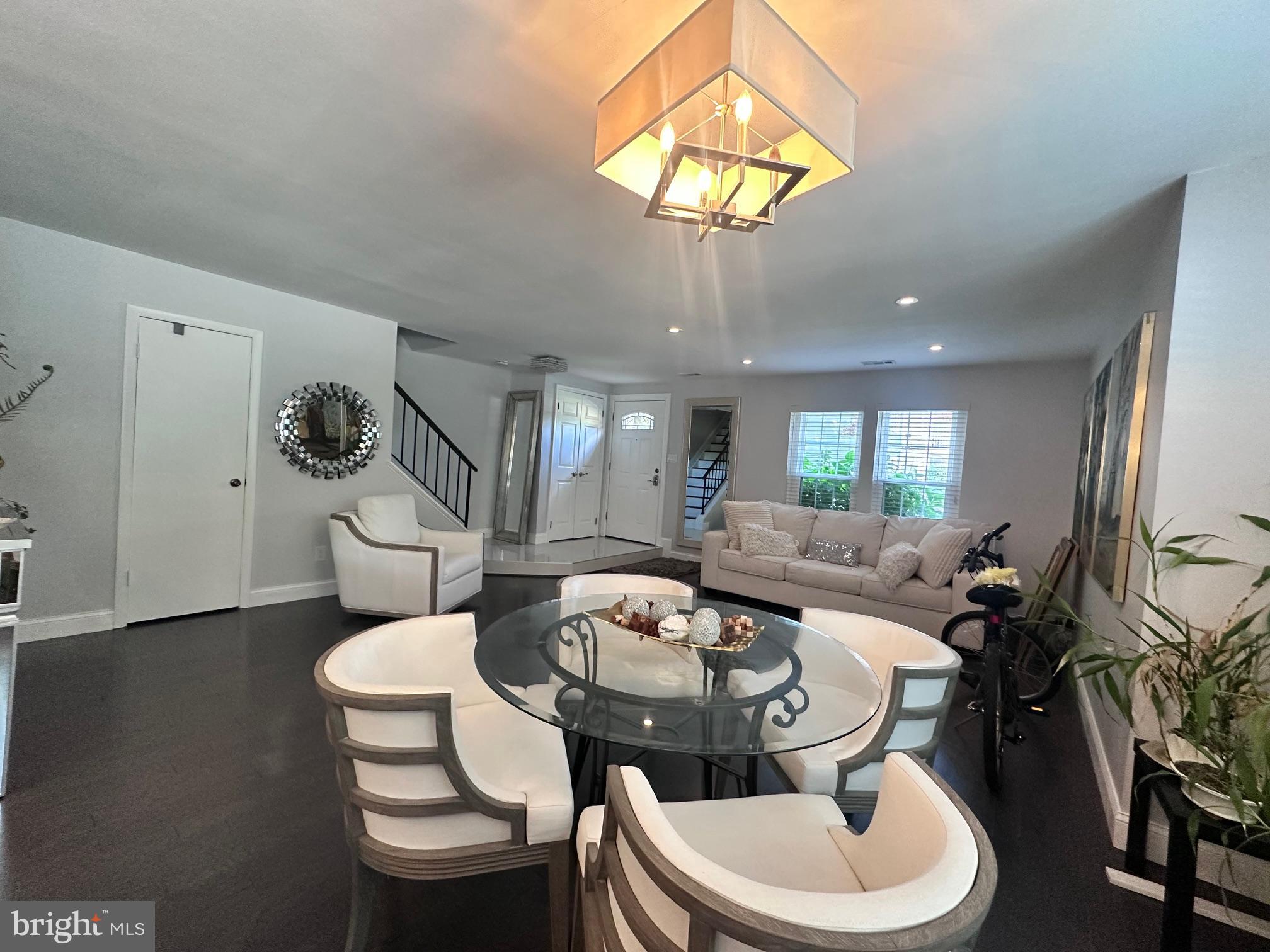 GREENFIELD COMMONS - Residential Lease