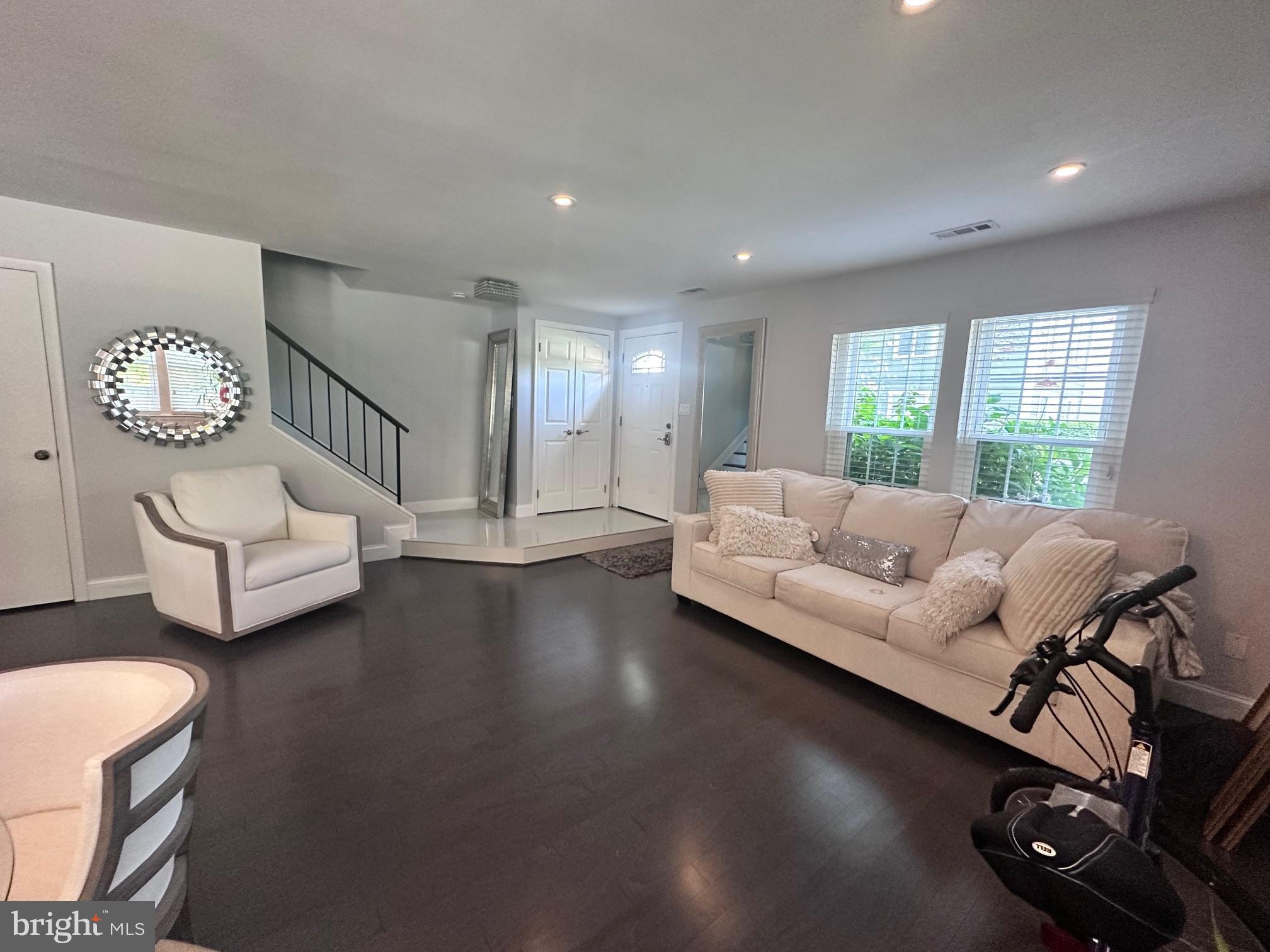 GREENFIELD COMMONS - Residential Lease