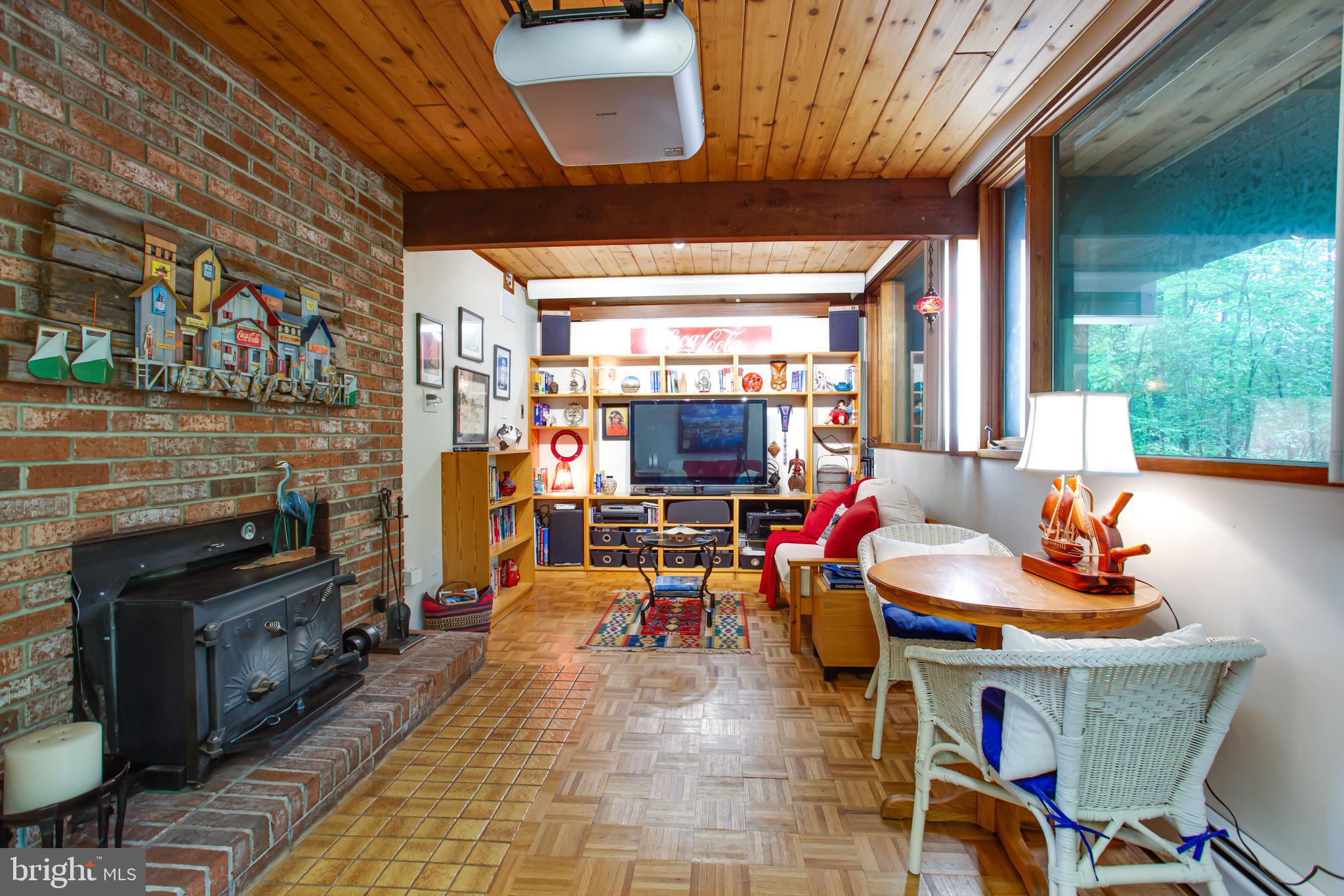 SILVANHURST SUB - Residential