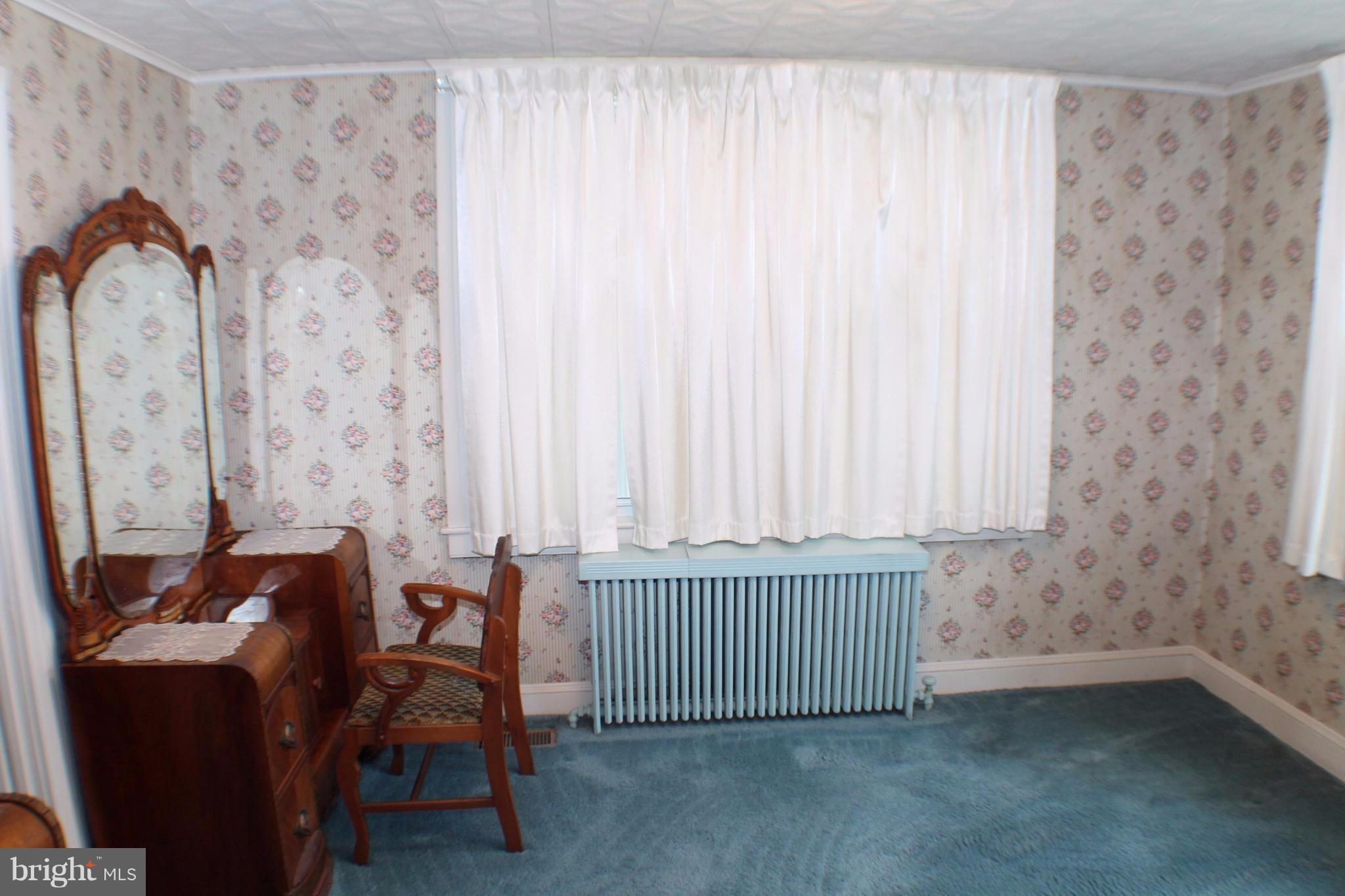 WEST HALETHORPE - Residential