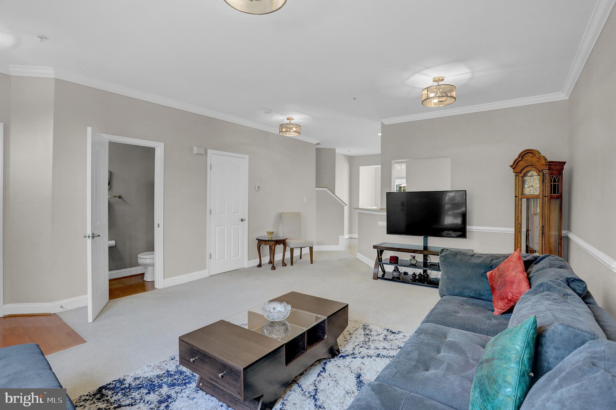 MONMOUTH MEADOWS - Residential