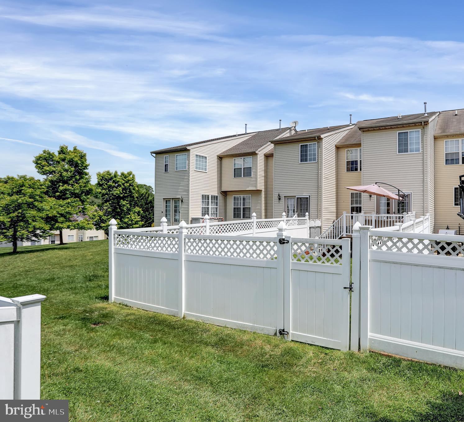 MONMOUTH MEADOWS - Residential