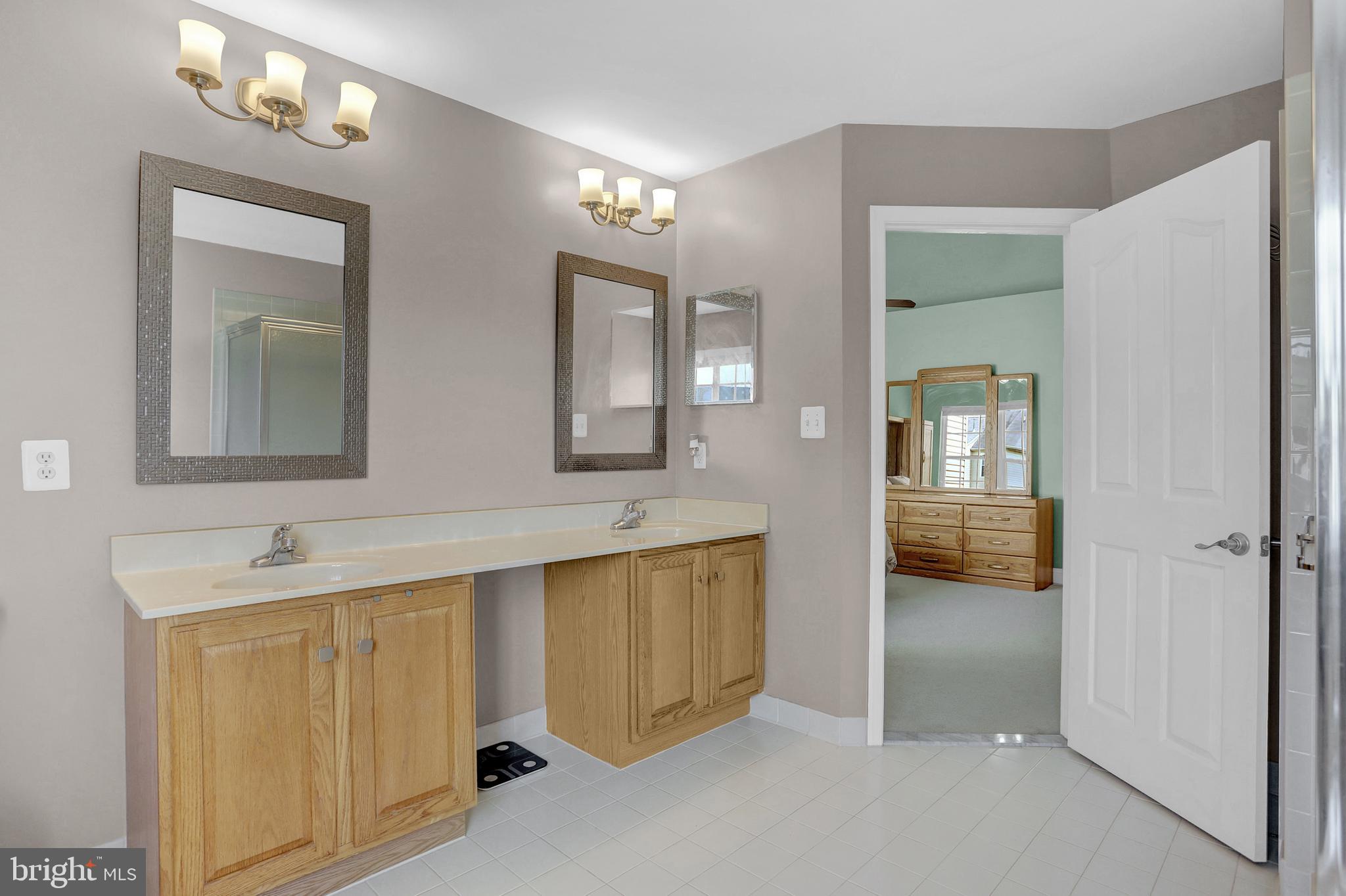 MONMOUTH MEADOWS - Residential