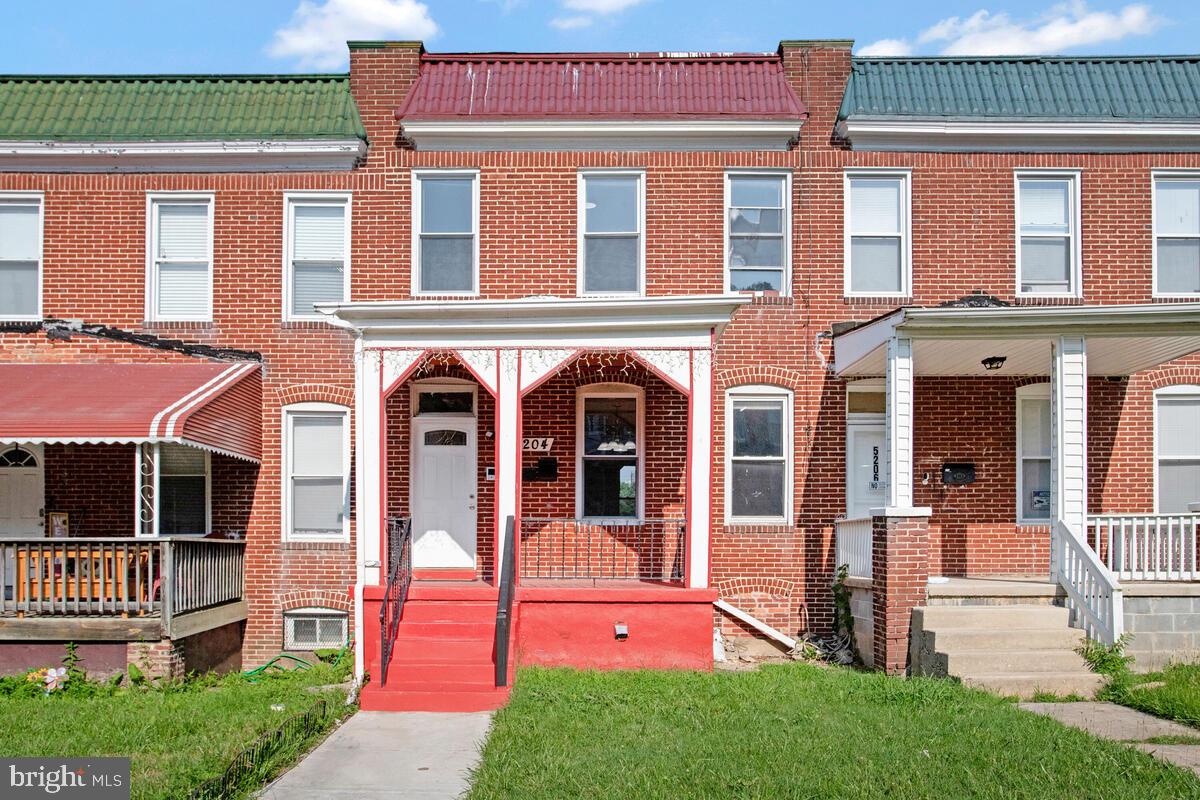 THIS PROPERTY IS SECTION 8 APPROVED!!! This is a 3 bedrooms 2 full baths townhome. Ready to Move in IMMEDIATELY!!!