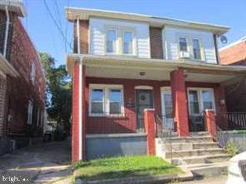 Townhouse For Sale - 1017 Southard Street<br/> TRENTON, NJ 08638
