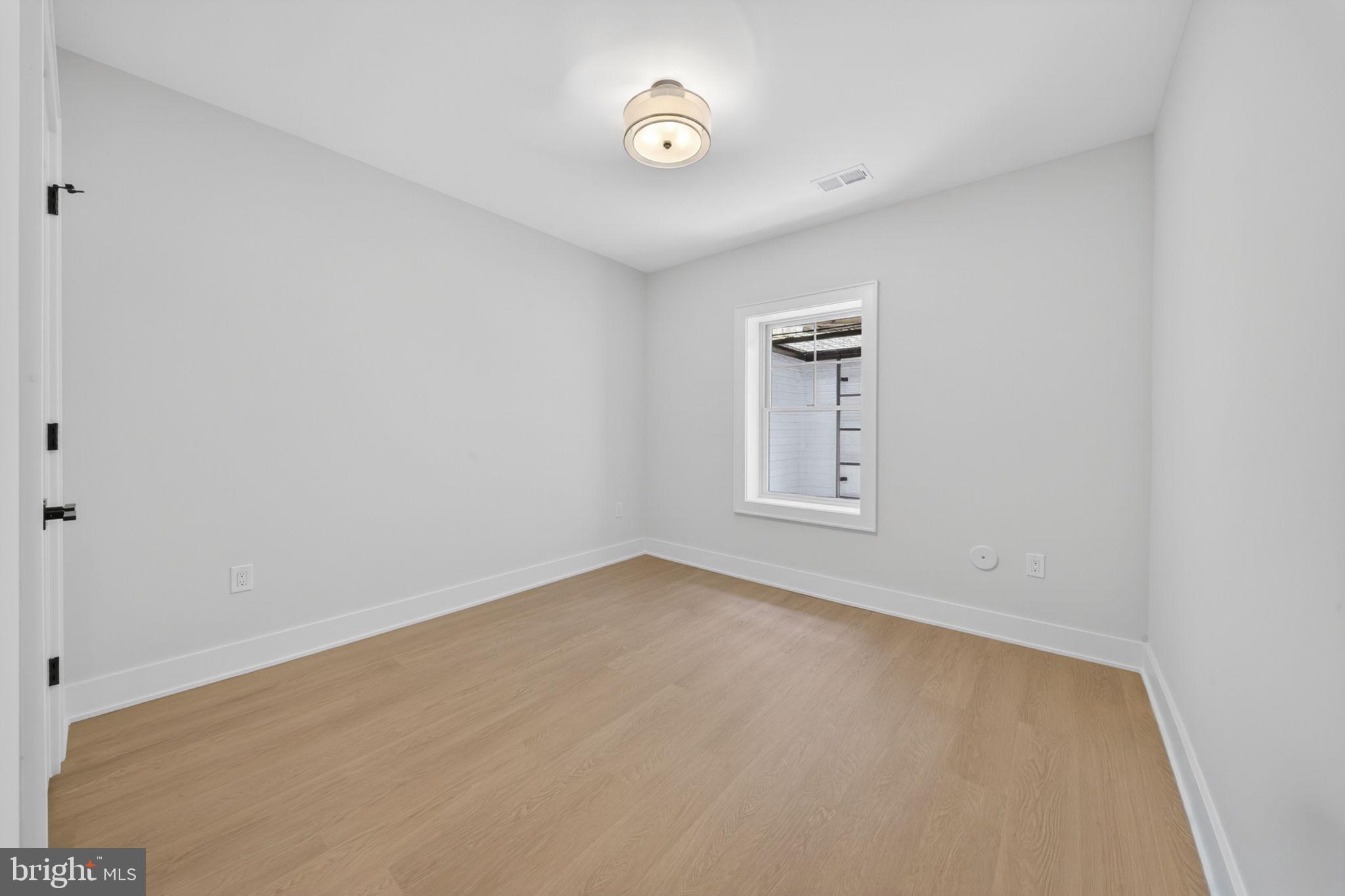 NORTH BETHESDA GROVE - Residential