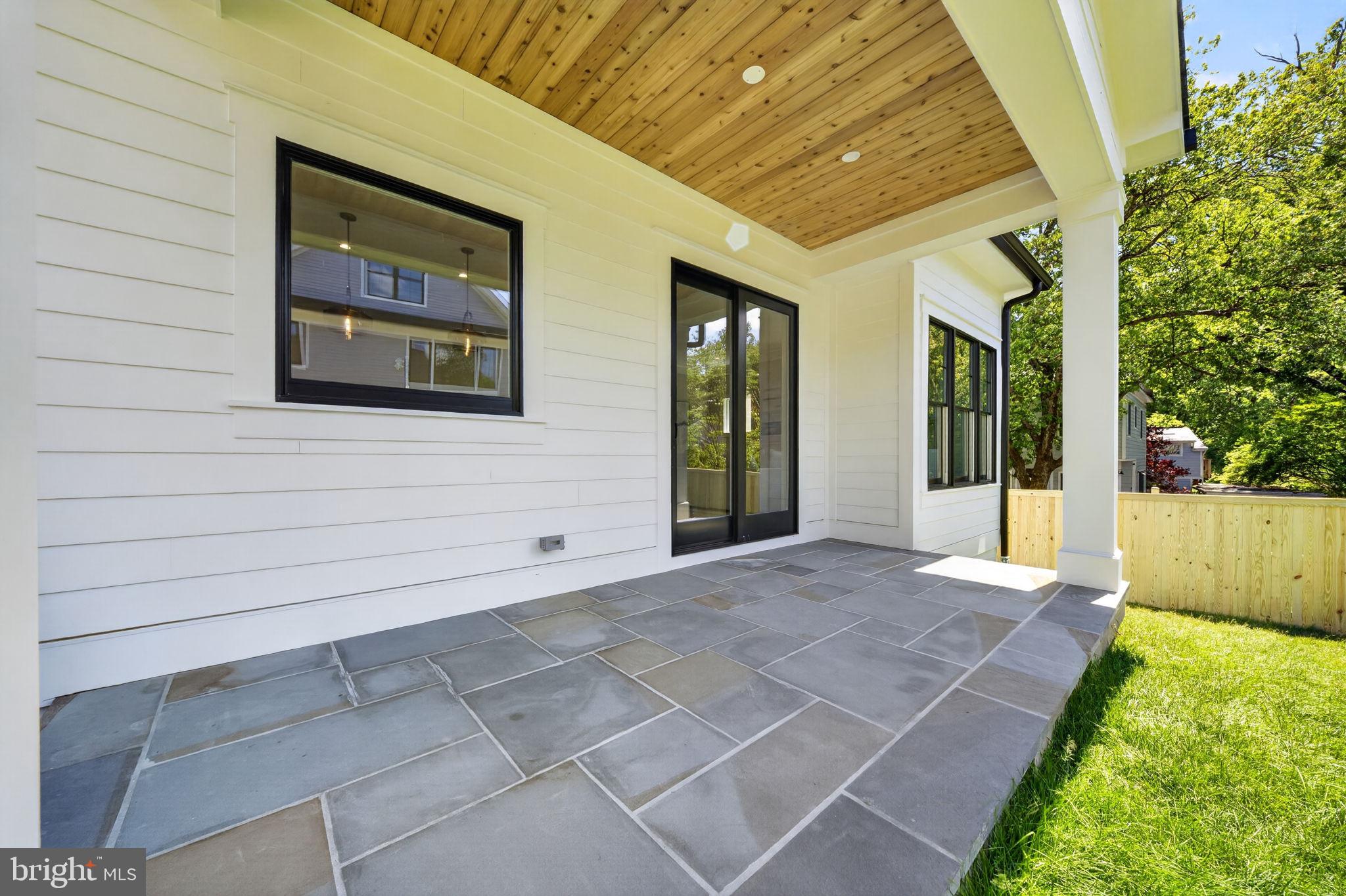 NORTH BETHESDA GROVE - Residential
