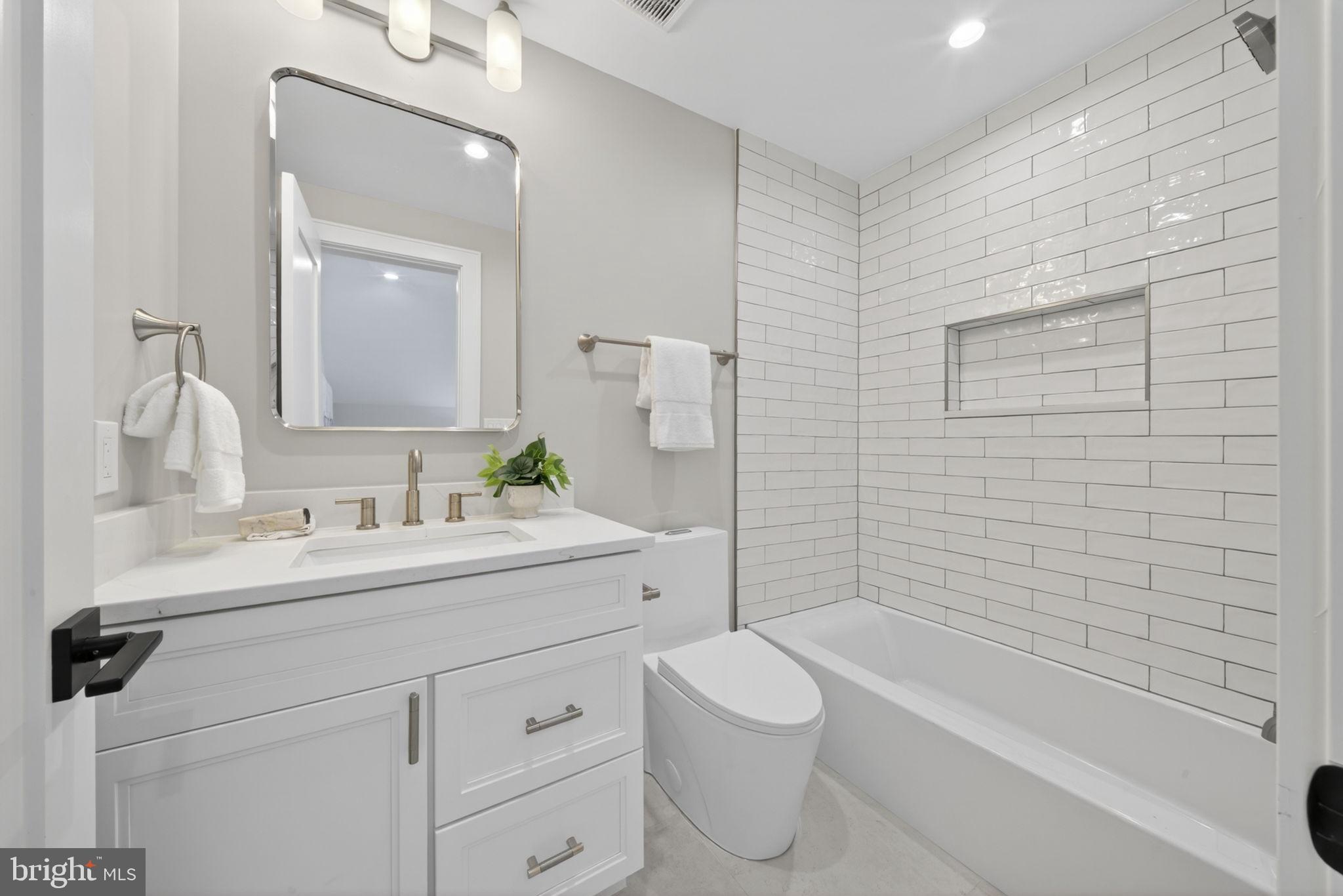 NORTH BETHESDA GROVE - Residential