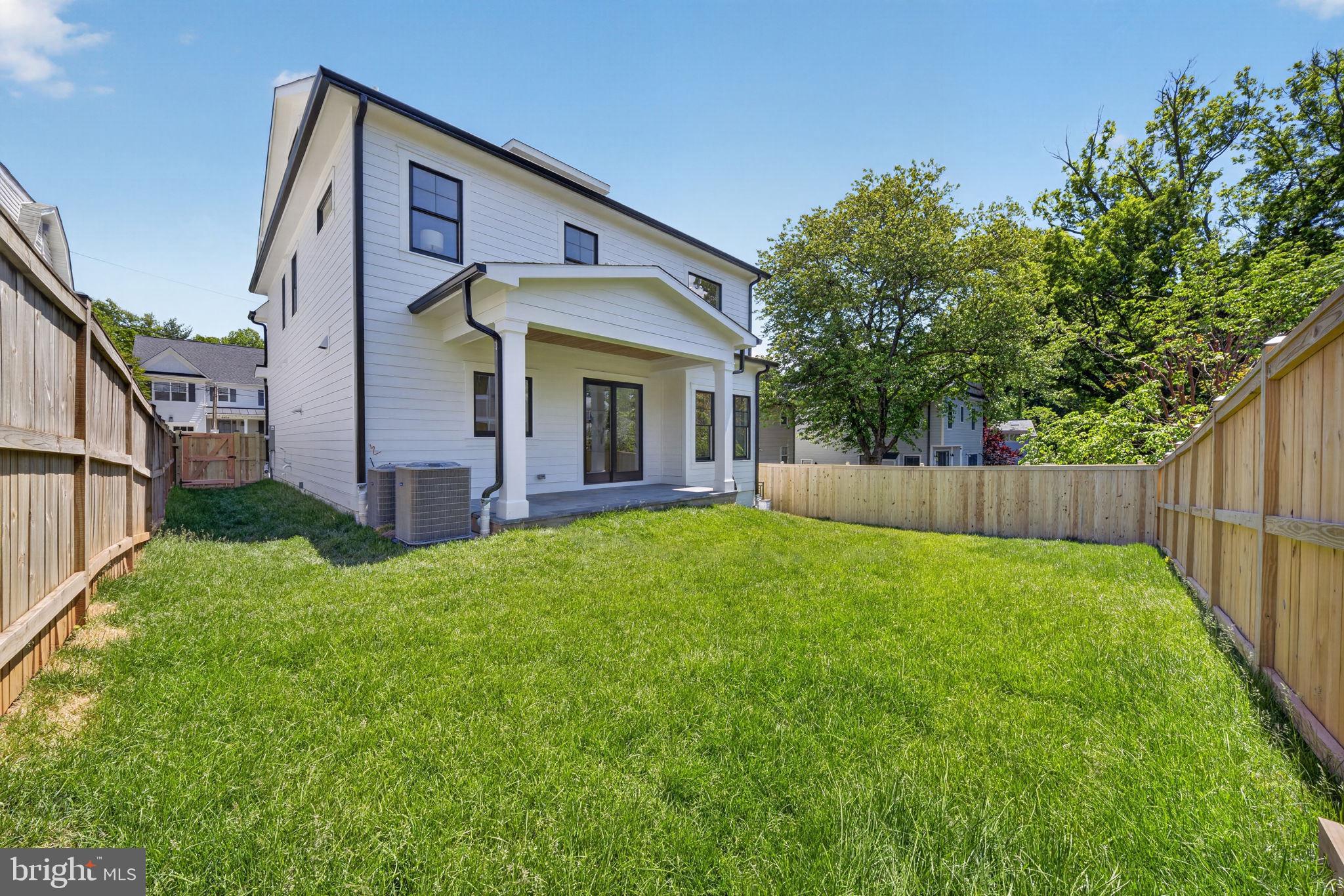 NORTH BETHESDA GROVE - Residential