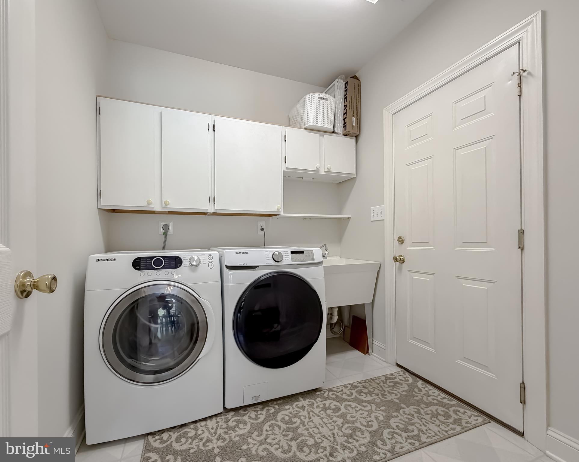 CHESTNUT HILLS - Residential