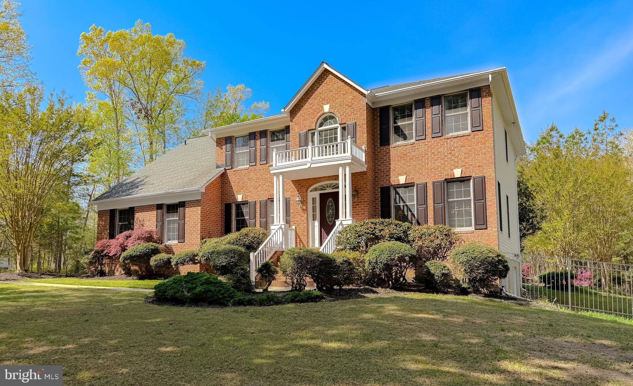 CHESTNUT HILLS - Residential