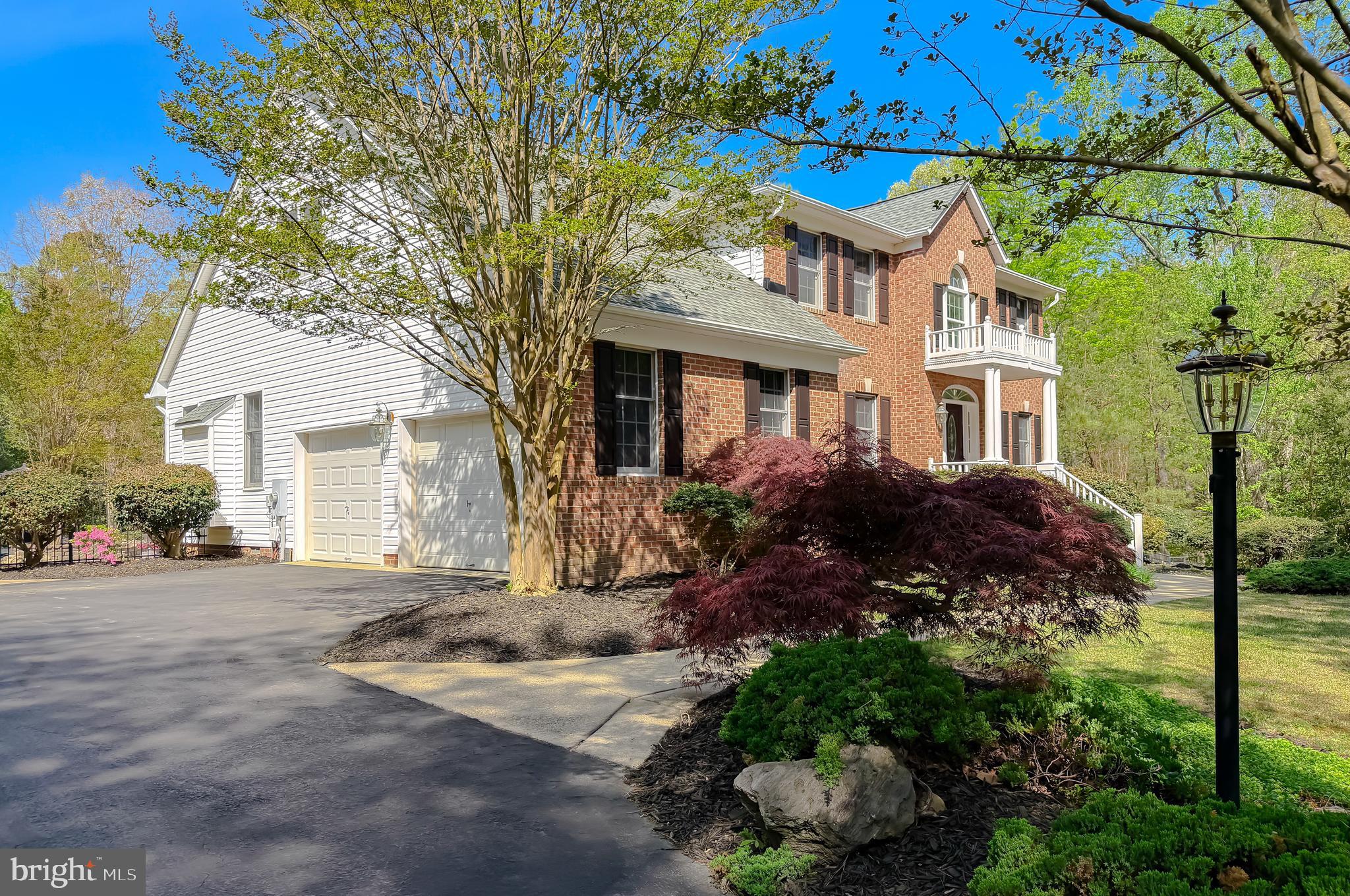 CHESTNUT HILLS - Residential