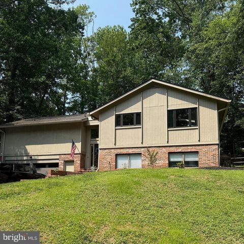 2404 SUGARBERRY COURT RESTON VA 20191