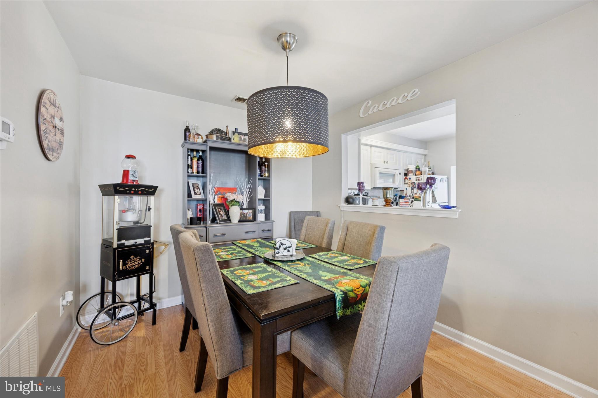 CRESTWOOD CONDO - Residential