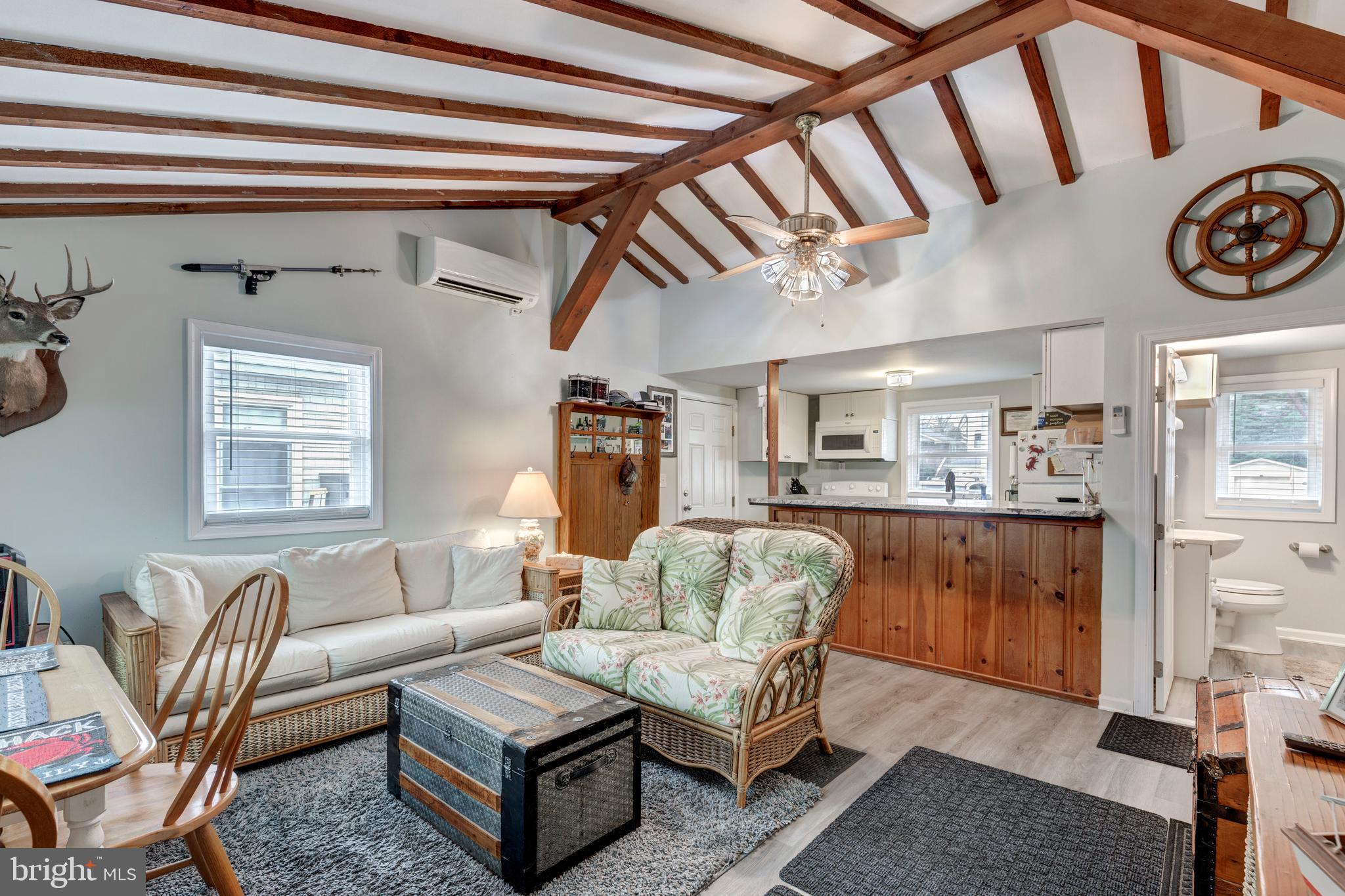 CHESTER RIVER BEACH - Residential