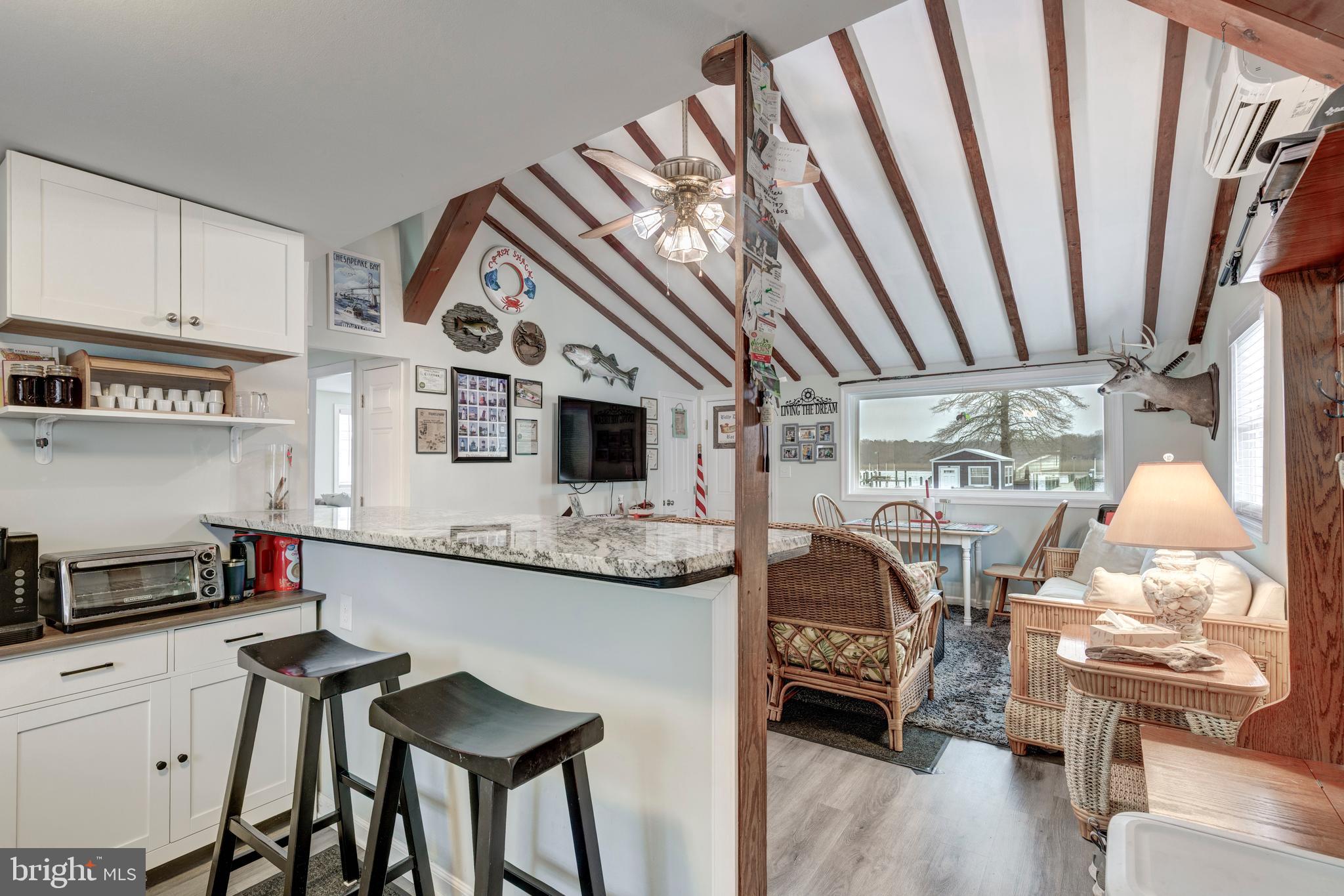 CHESTER RIVER BEACH - Residential