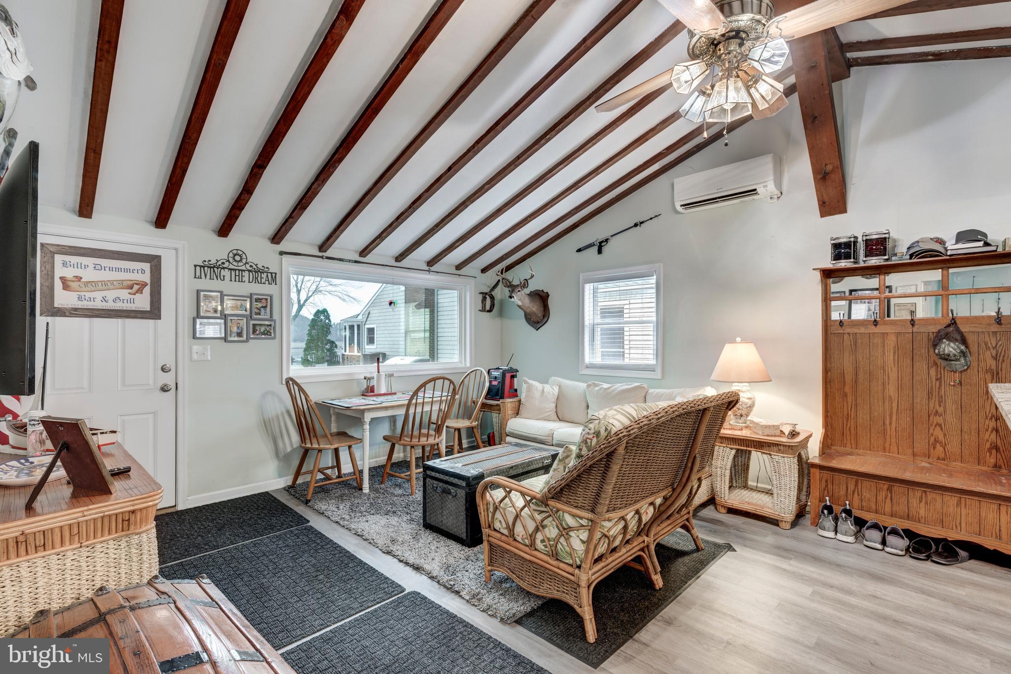 CHESTER RIVER BEACH - Residential