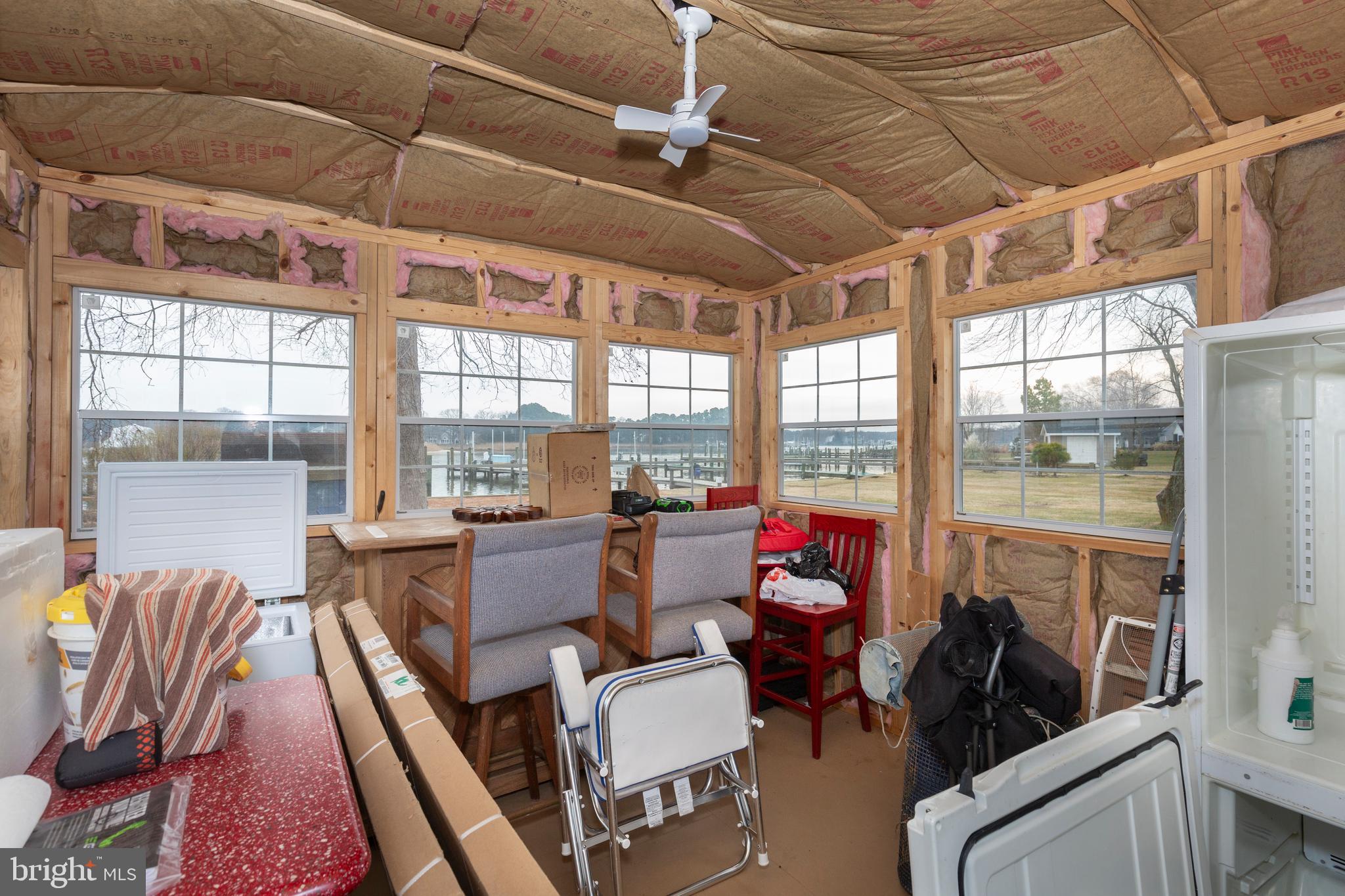 CHESTER RIVER BEACH - Residential