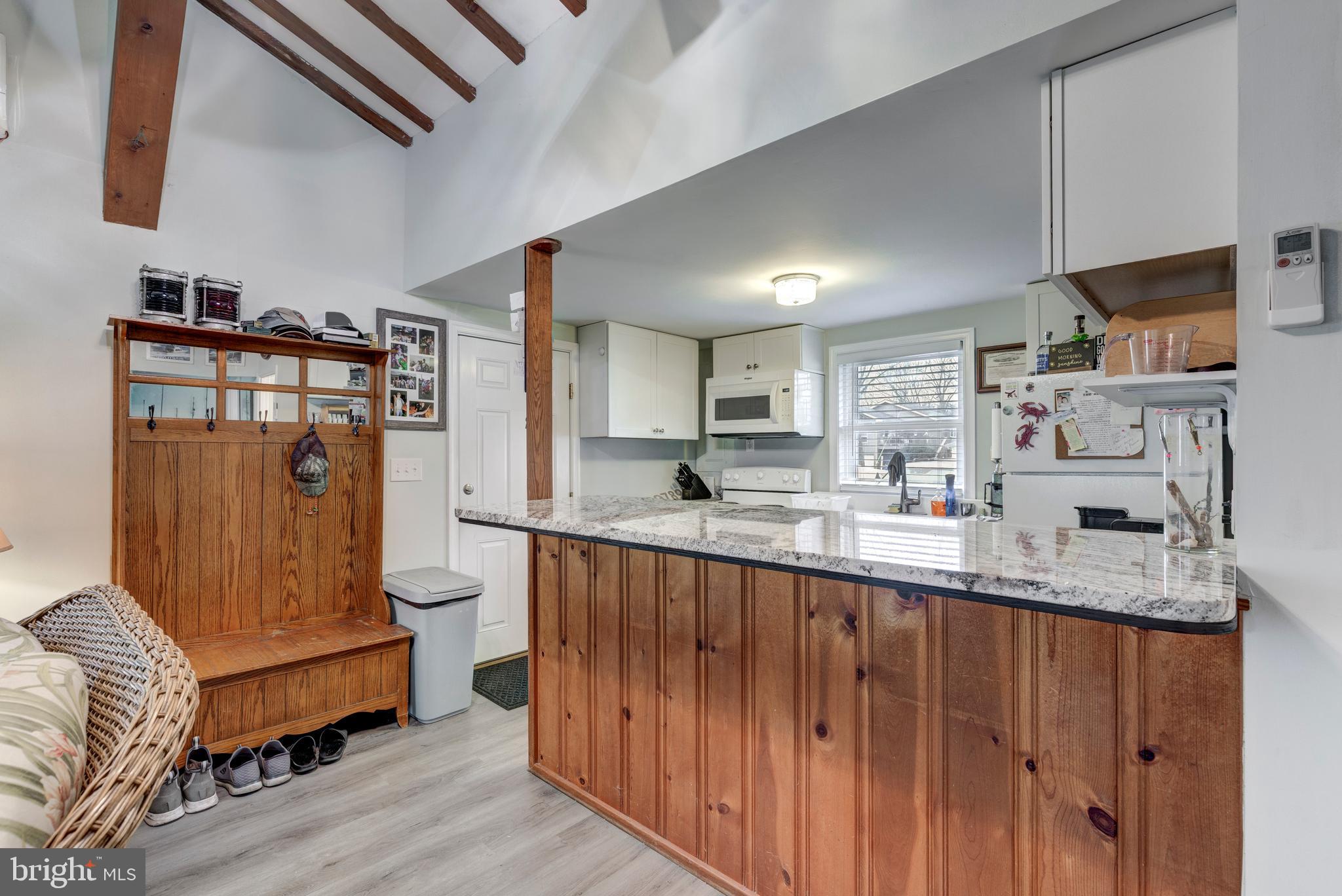 CHESTER RIVER BEACH - Residential