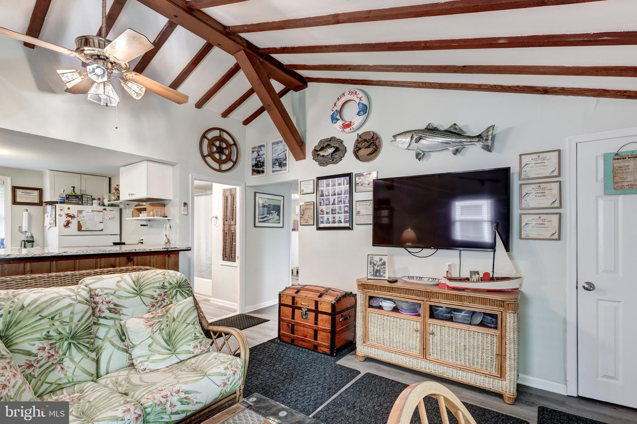 CHESTER RIVER BEACH - Residential