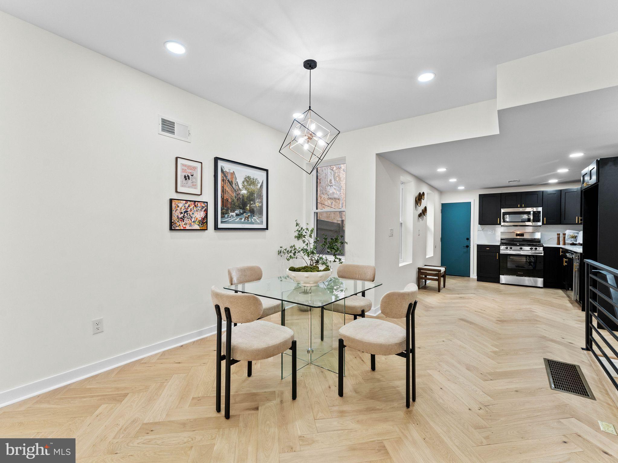 POINT BREEZE - Residential