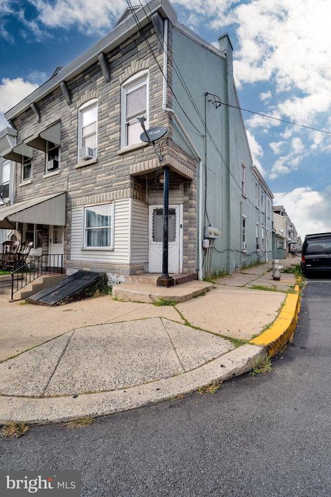 1115 DOUGLASS STREET READING PA 19604
